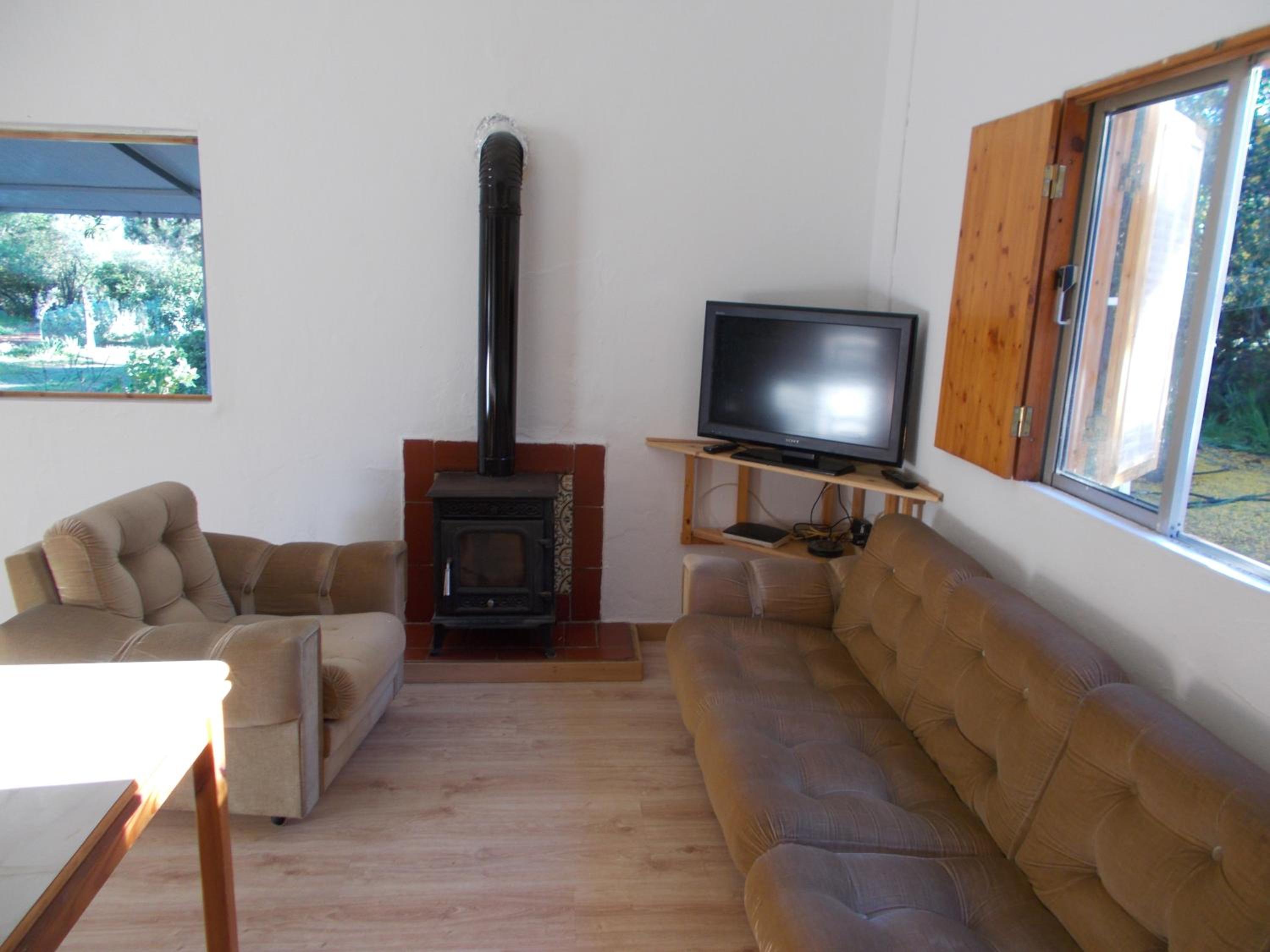 One-Bedroom House photo 1