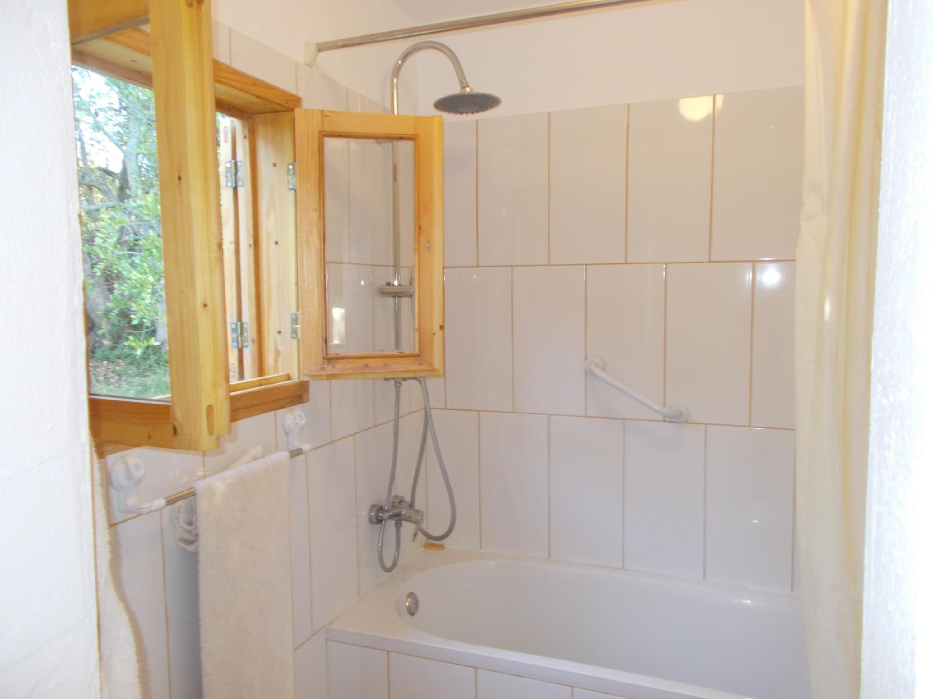 One-Bedroom House photo 3
