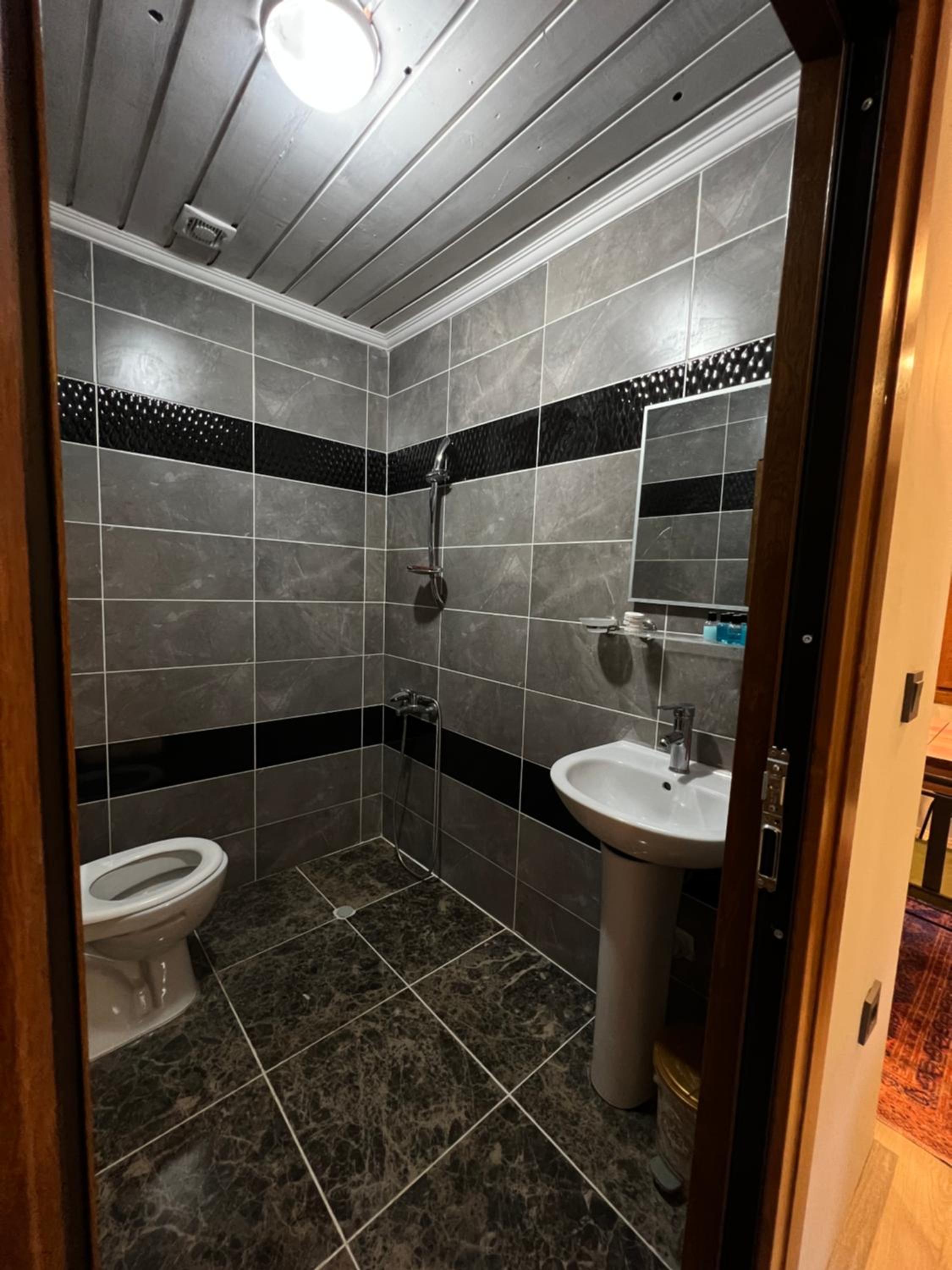 Villa photo 2
