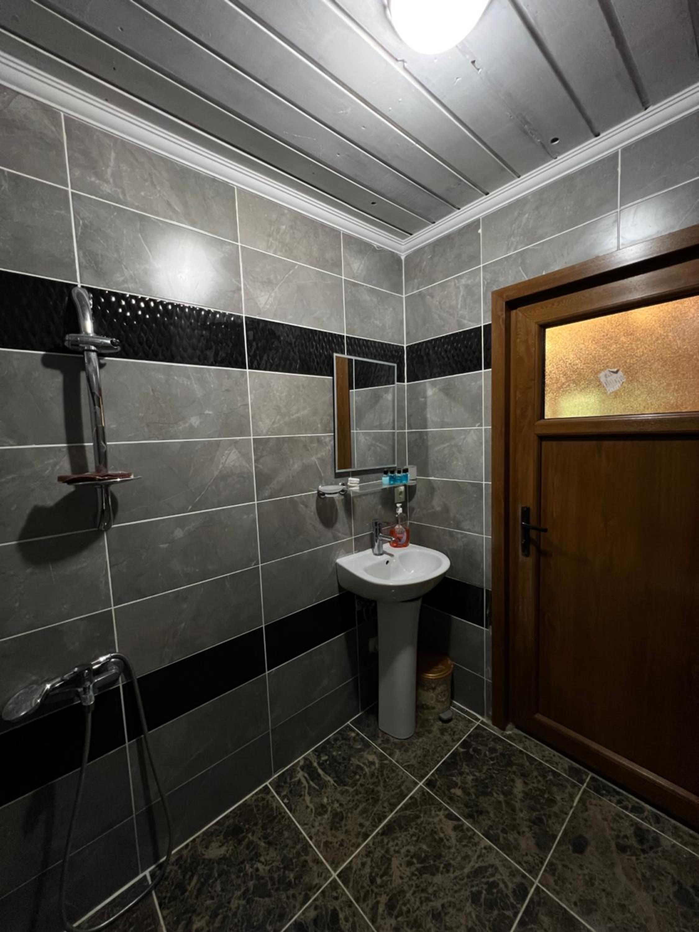 Villa photo 3