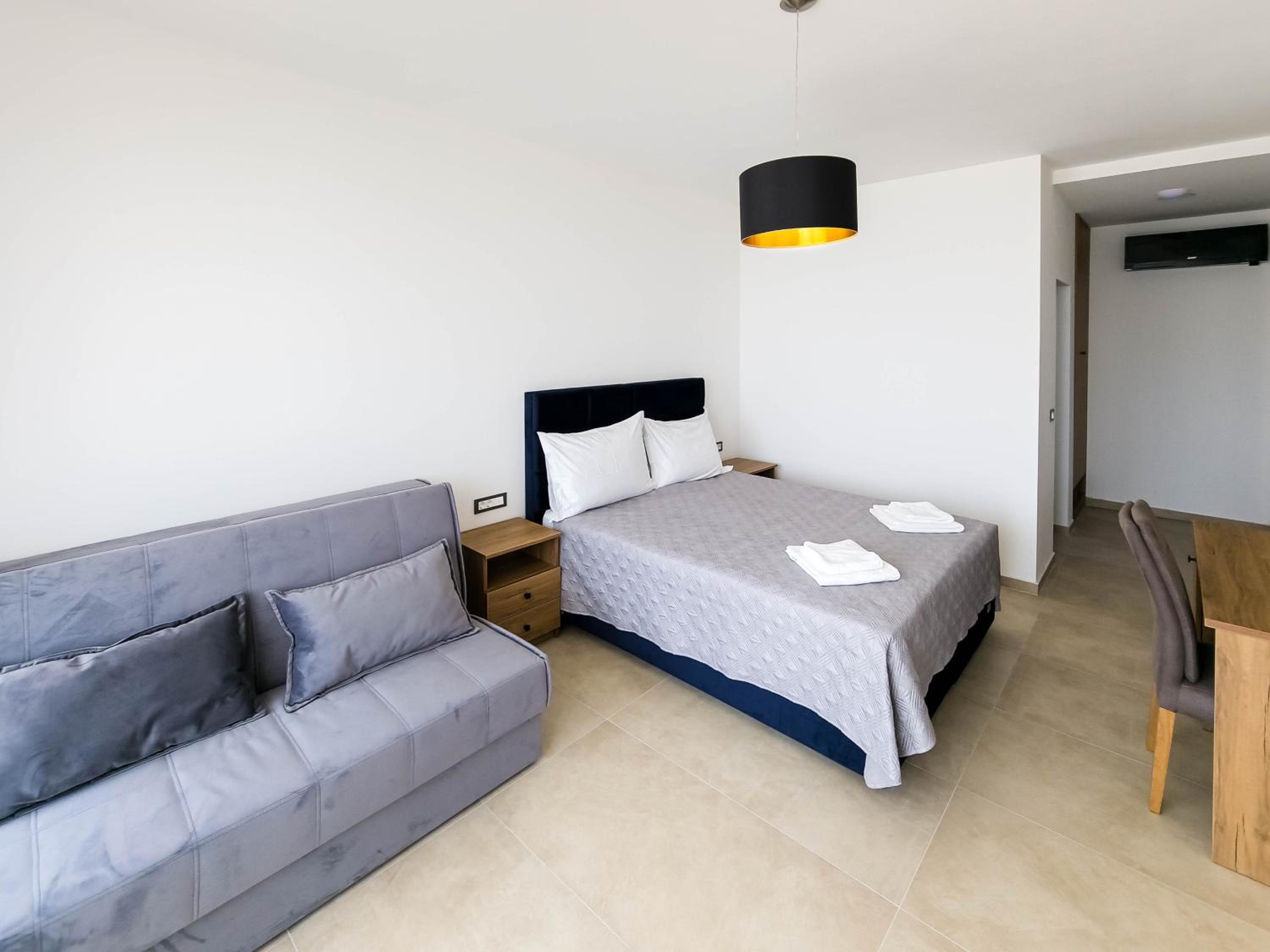 Triple Room with Sea View