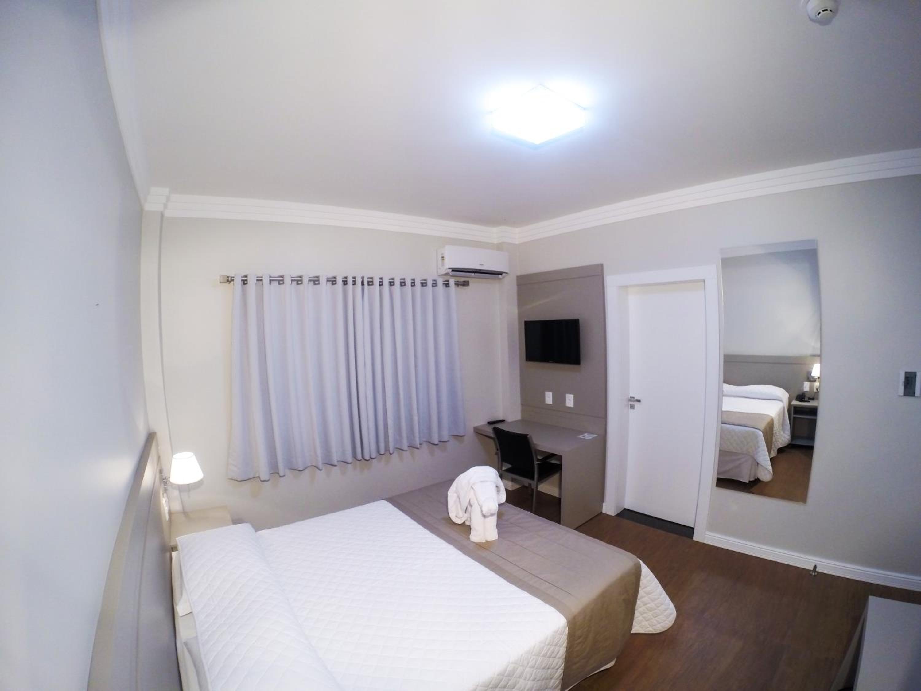 Standard Double Room photo 3