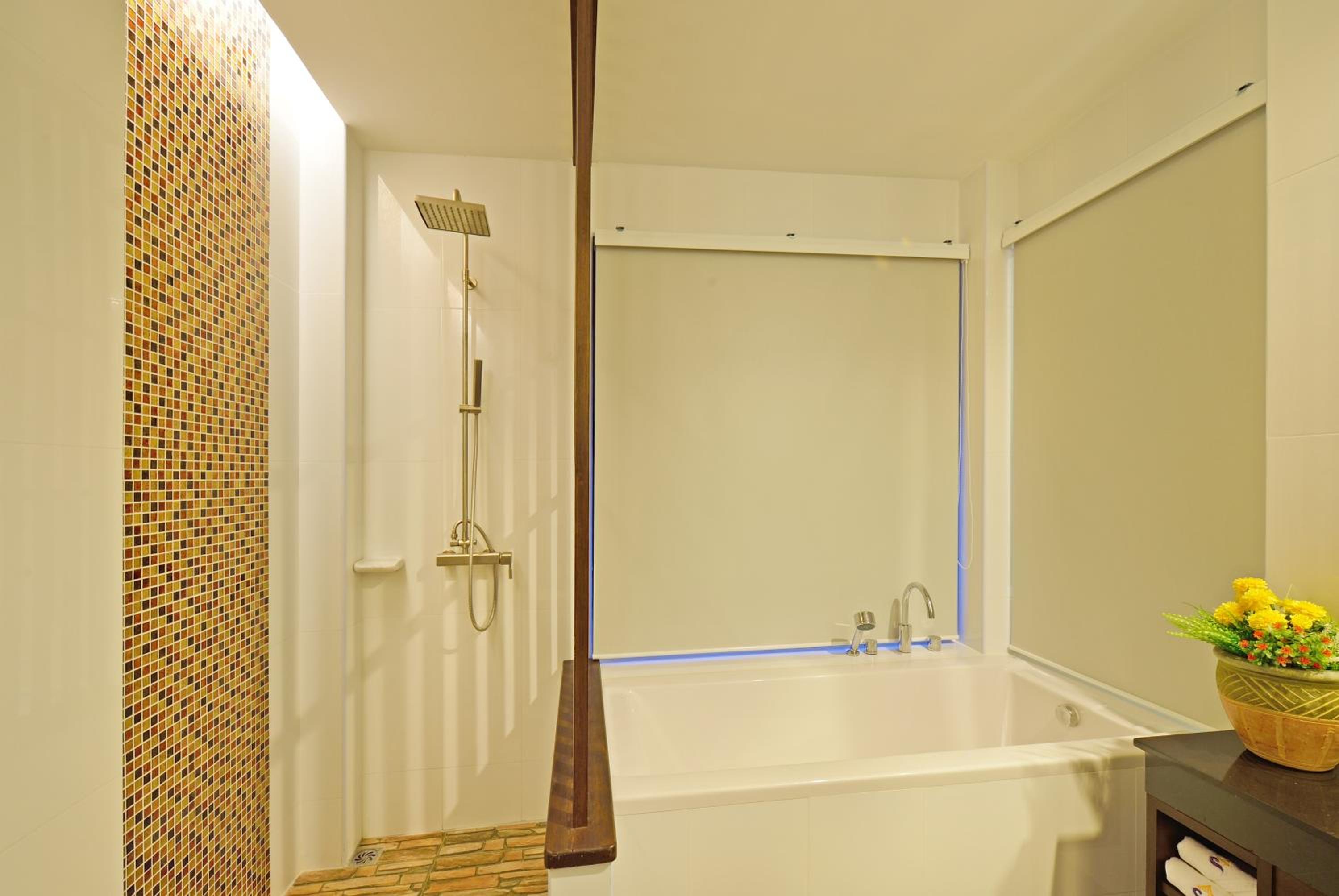 Family Room with Bath photo 3