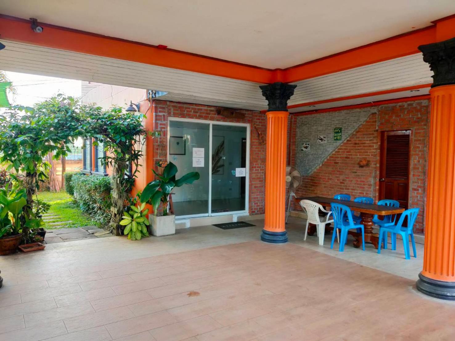 Villa with Private Pool - Photo 63