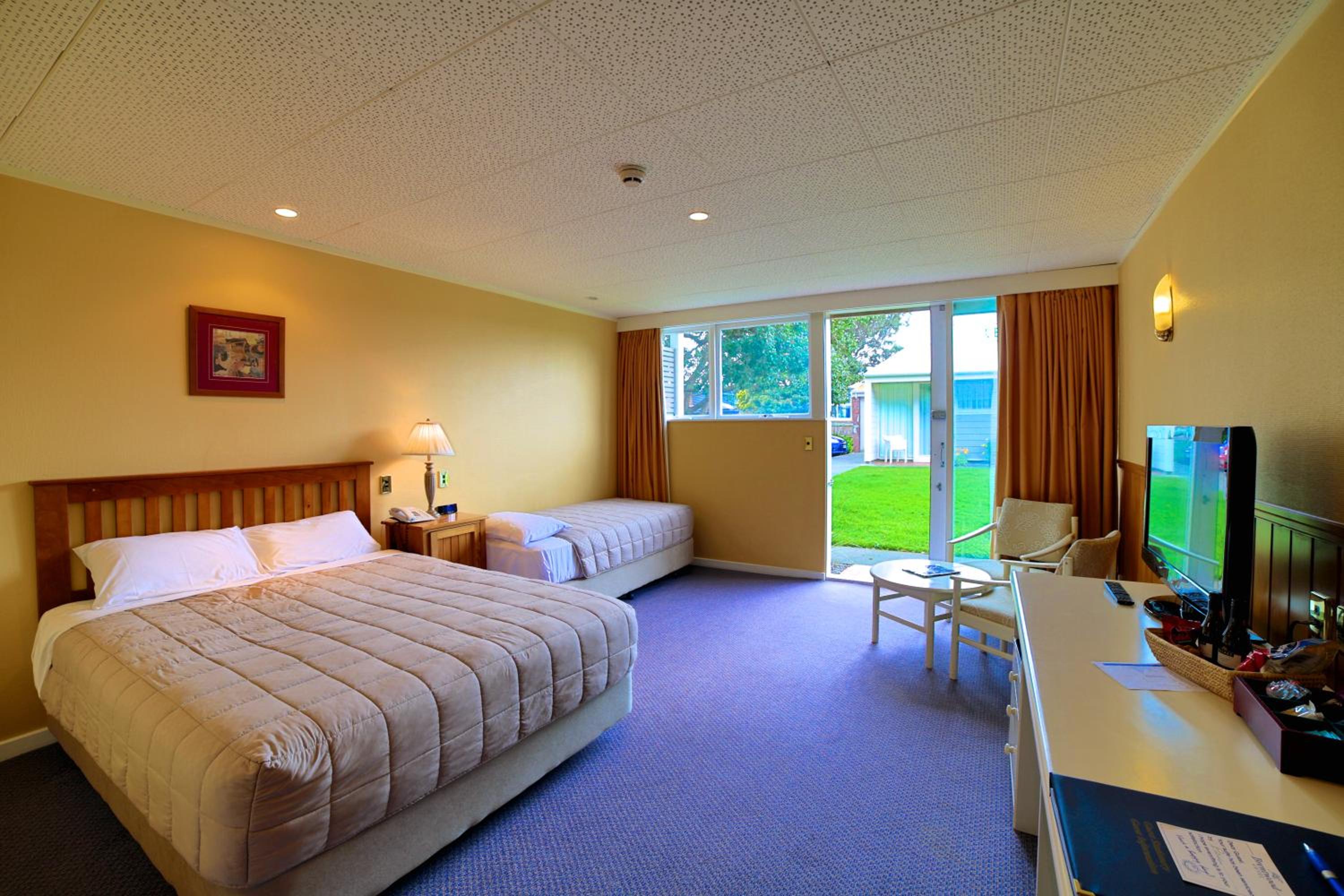 Superior Twin Room photo 3