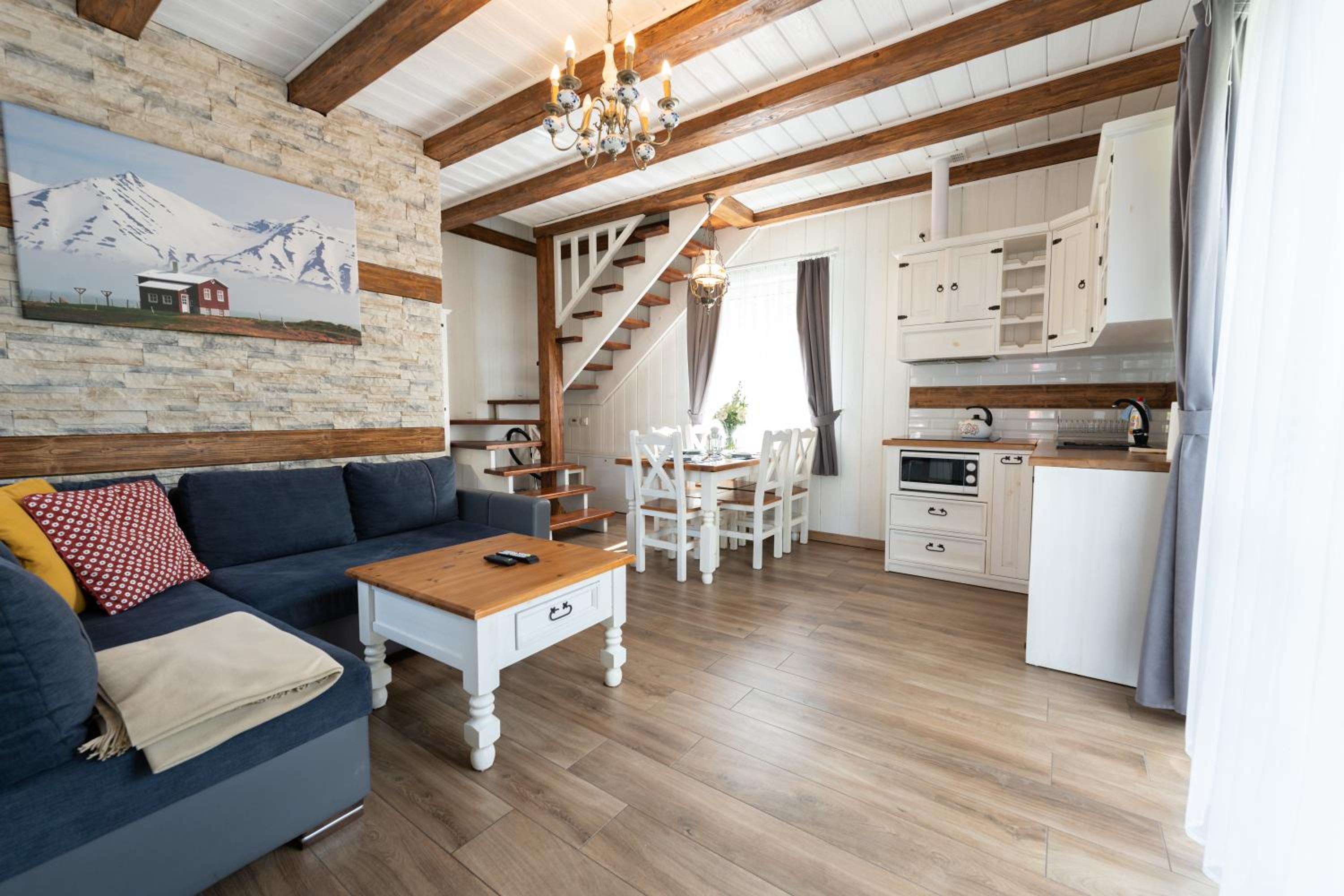 Superior Chalet - Photo 1