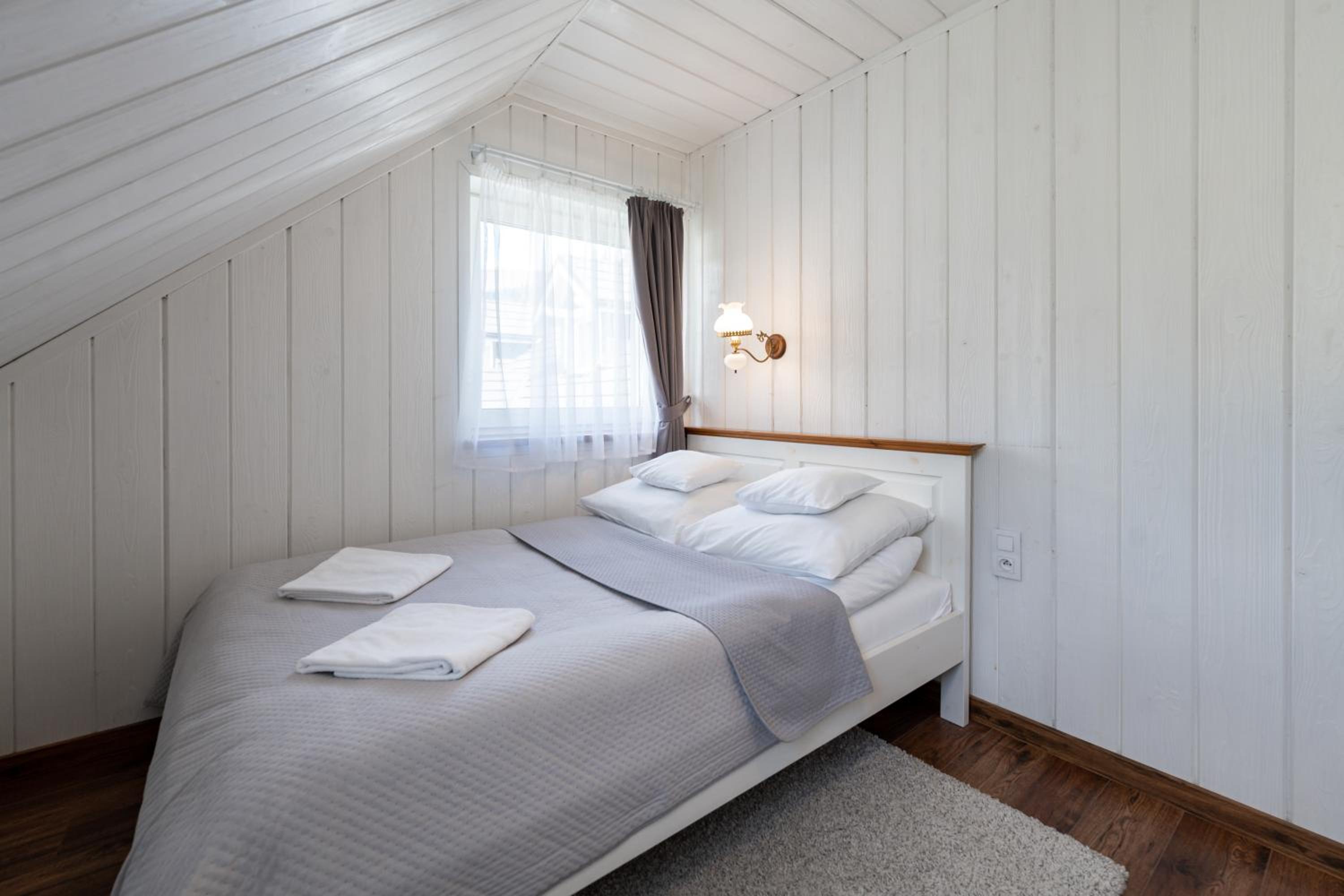 Superior Chalet - Photo 3