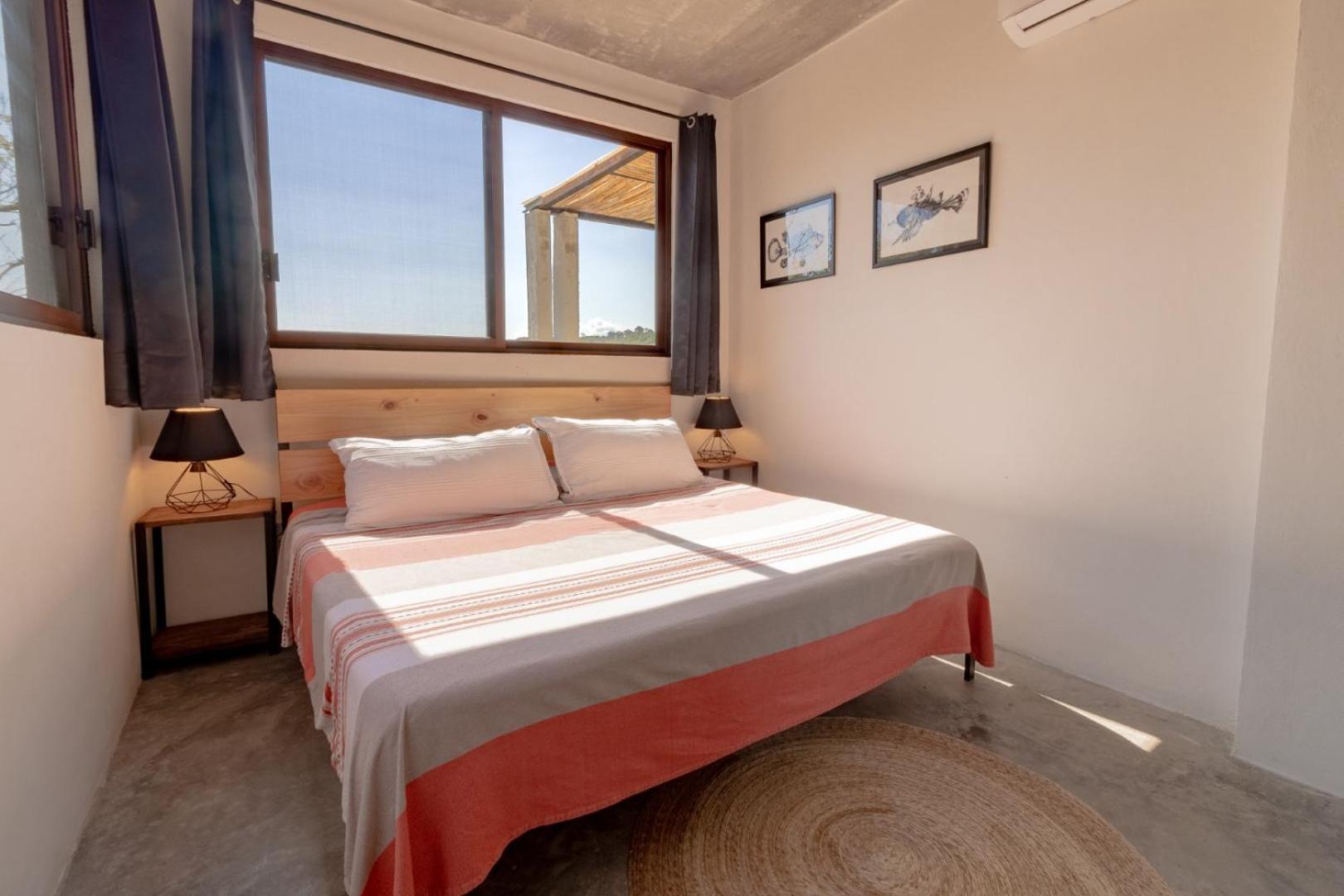 Superior Suite with Sea View - Photo 20