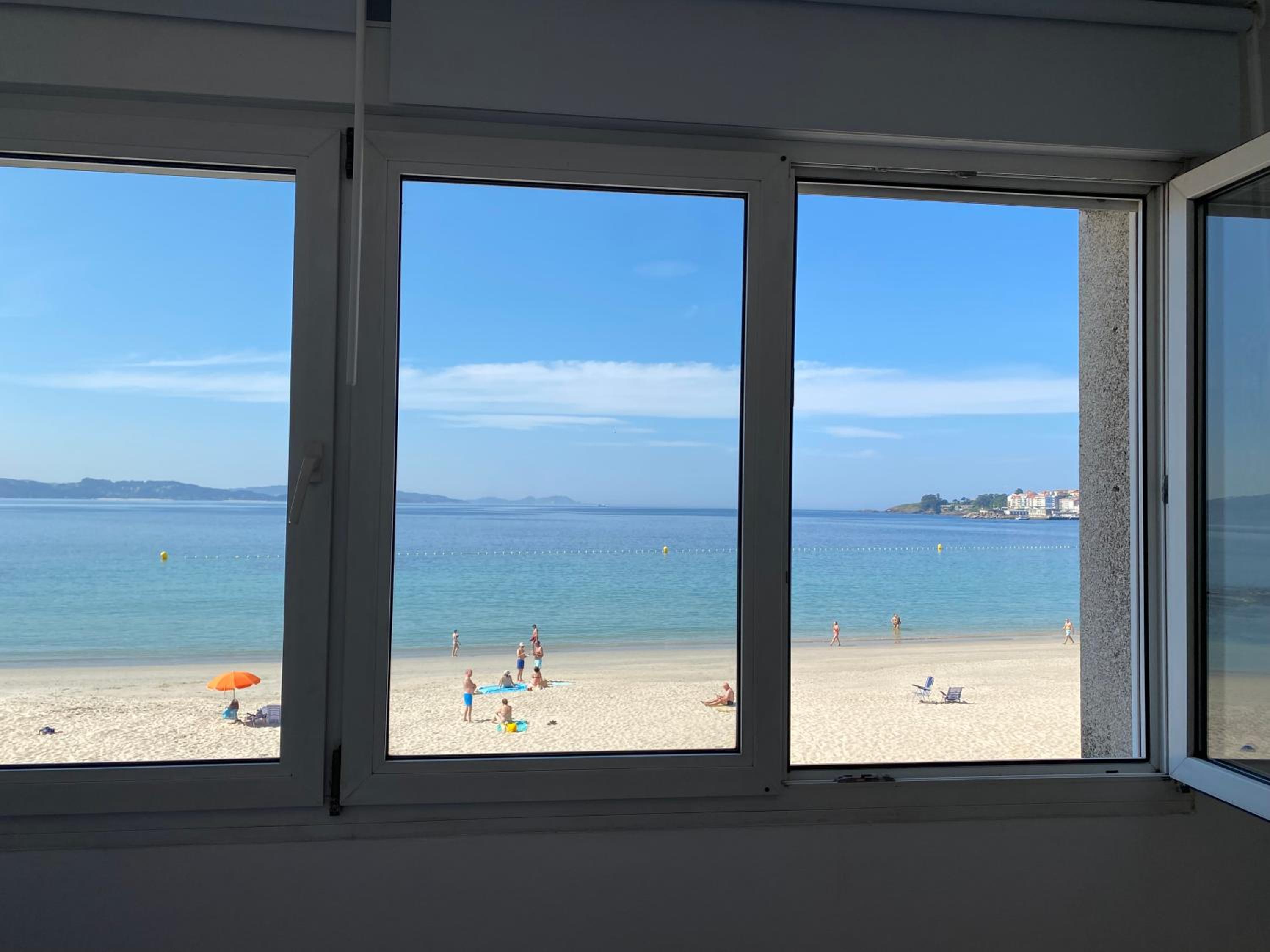 Apartment with Sea View photo 3