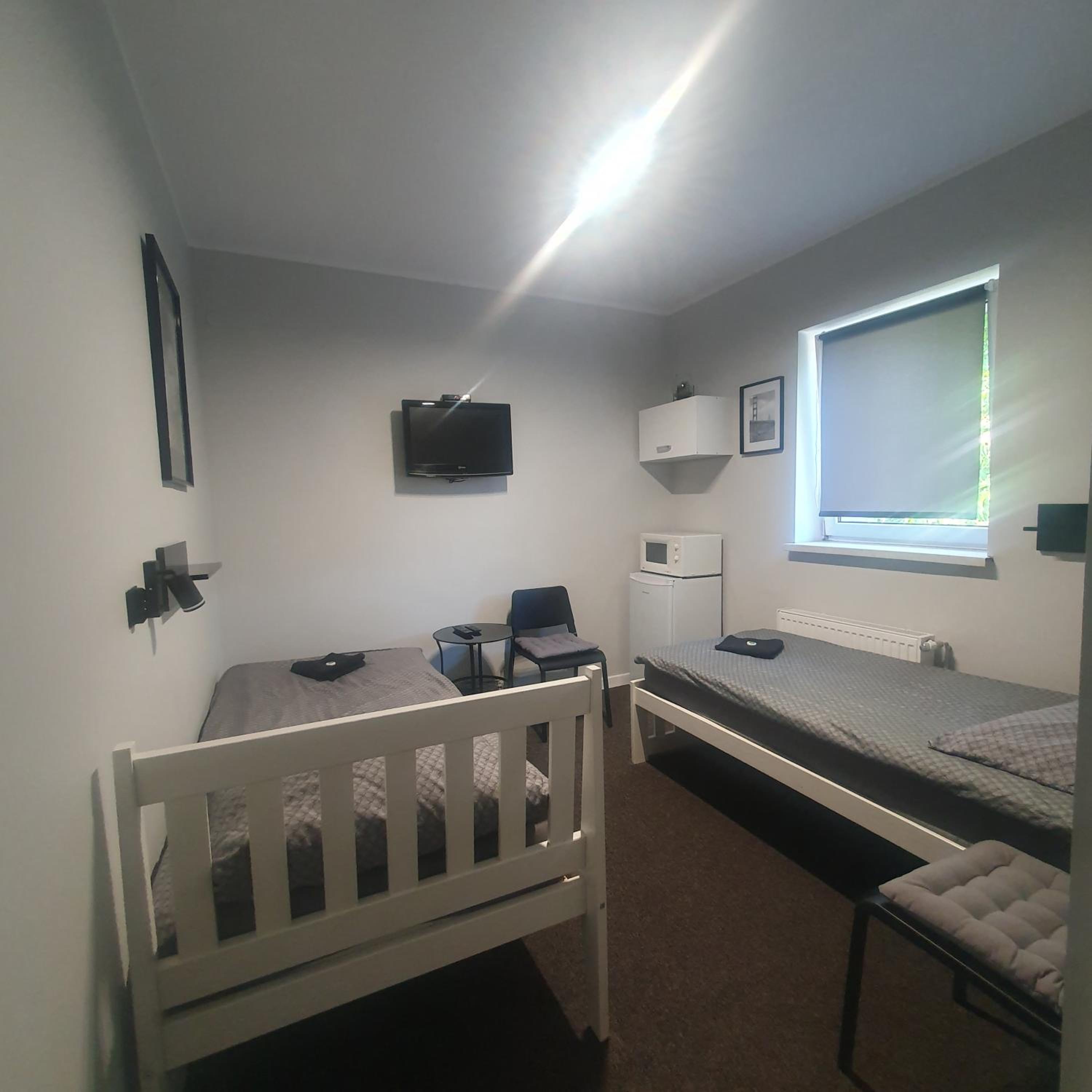 Deluxe Twin Room - Photo 7
