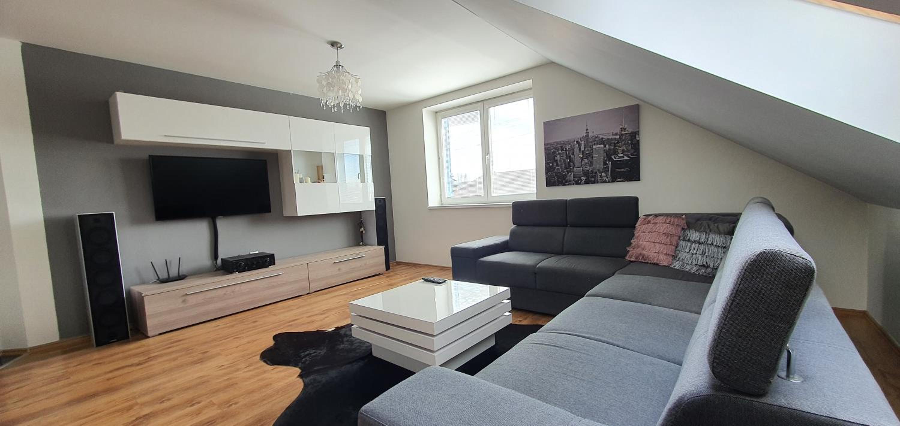 Three-Bedroom Apartment photo 1
