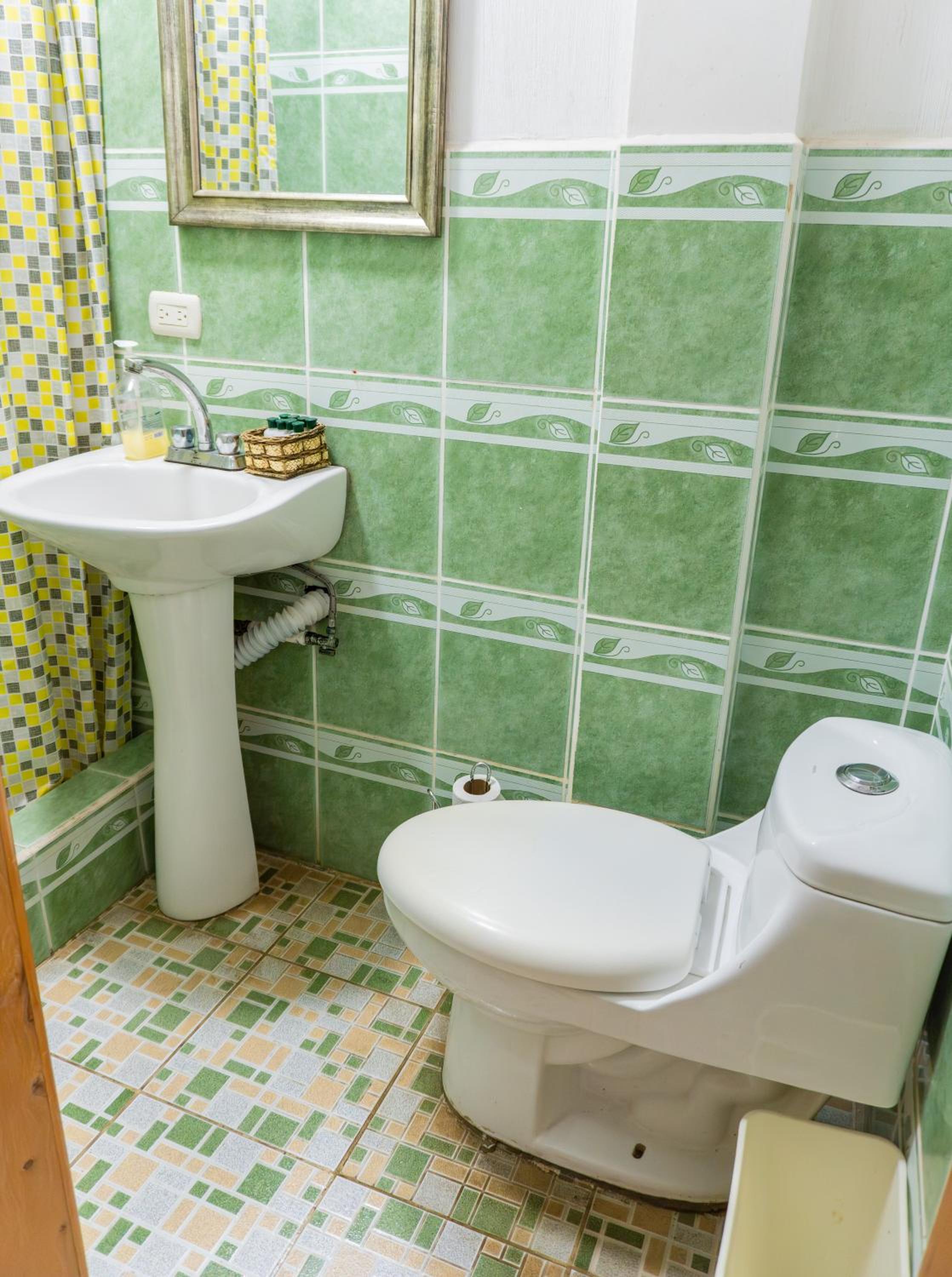 Triple Room With Private Bathroom photo 1