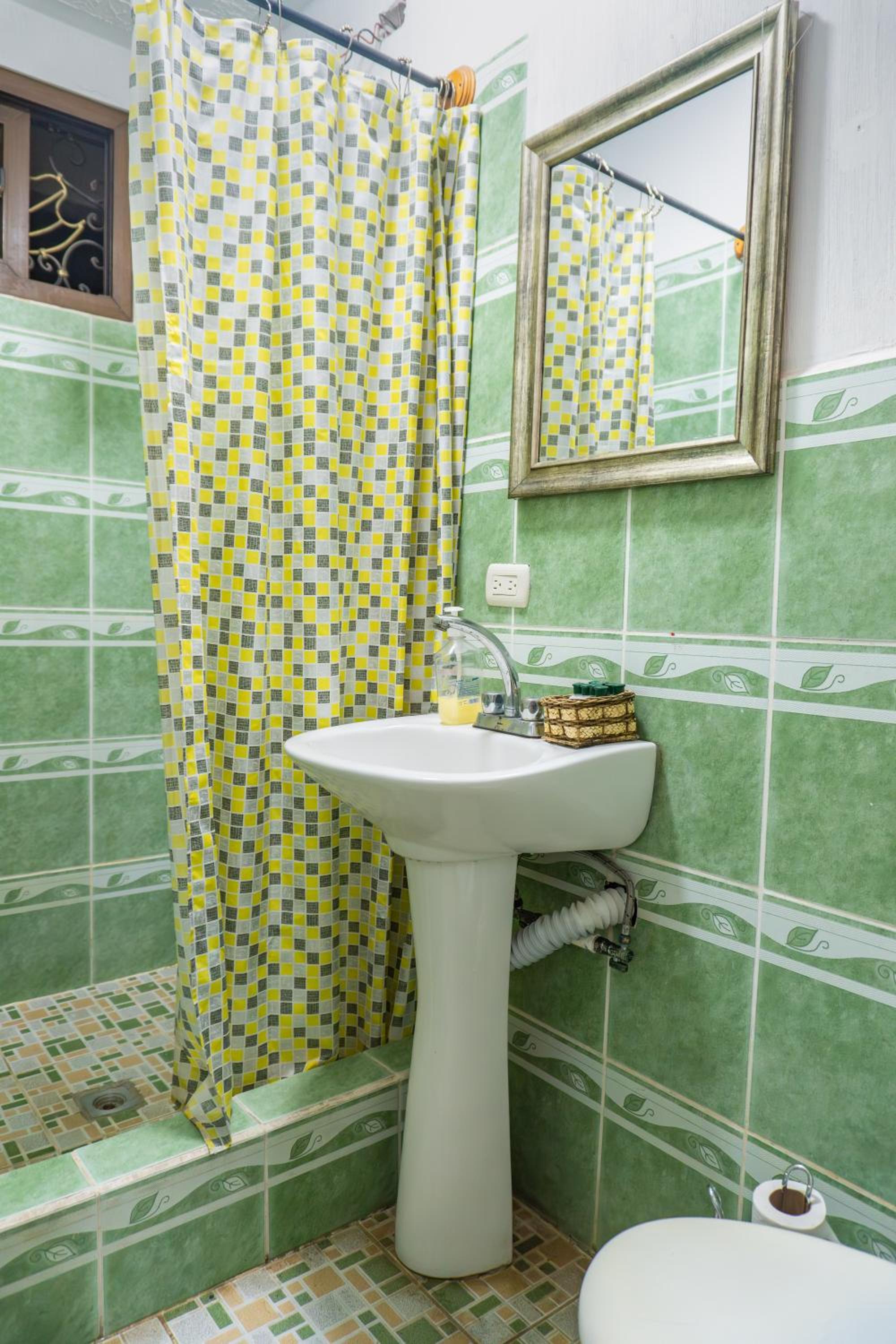 Triple Room With Private Bathroom photo 2