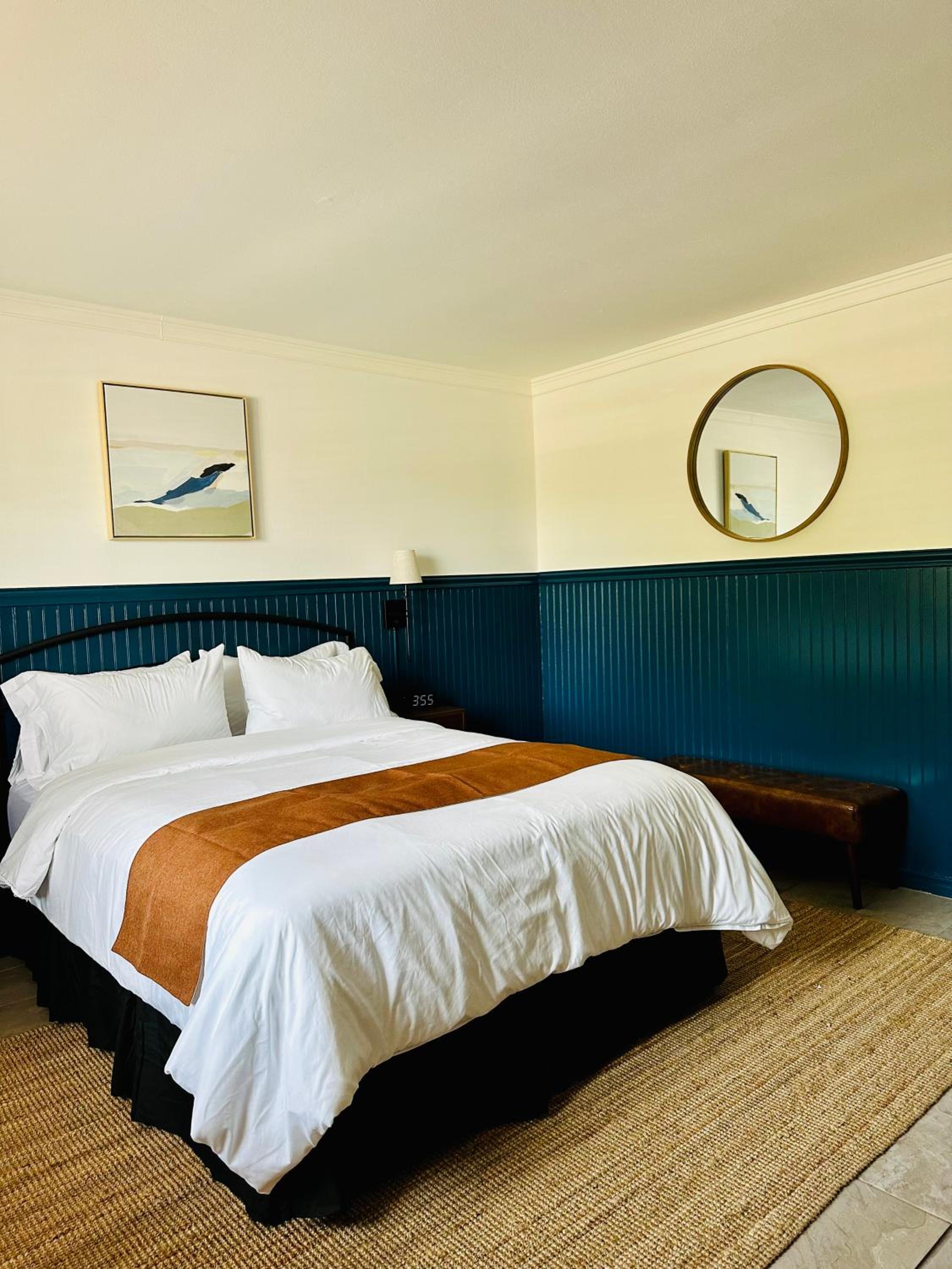 Standard Queen Room - Photo 4