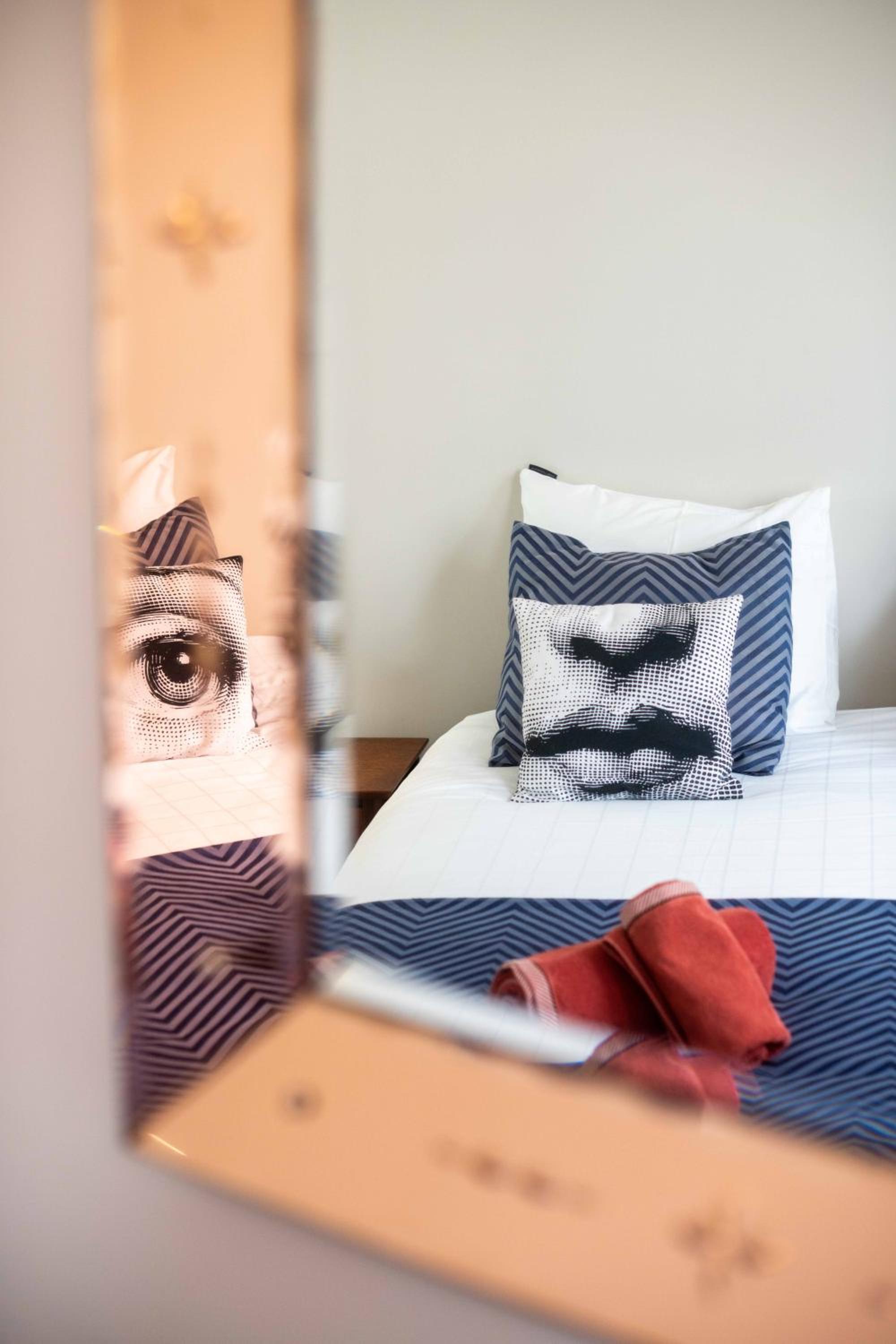 King Suite - Photo 24