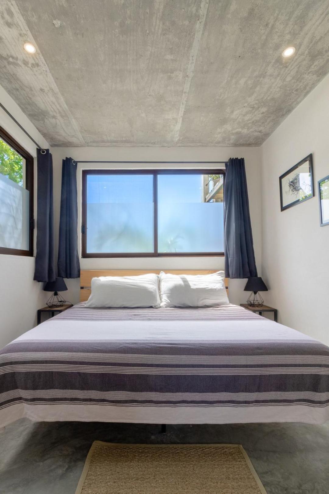 Deluxe Suite - Photo 8