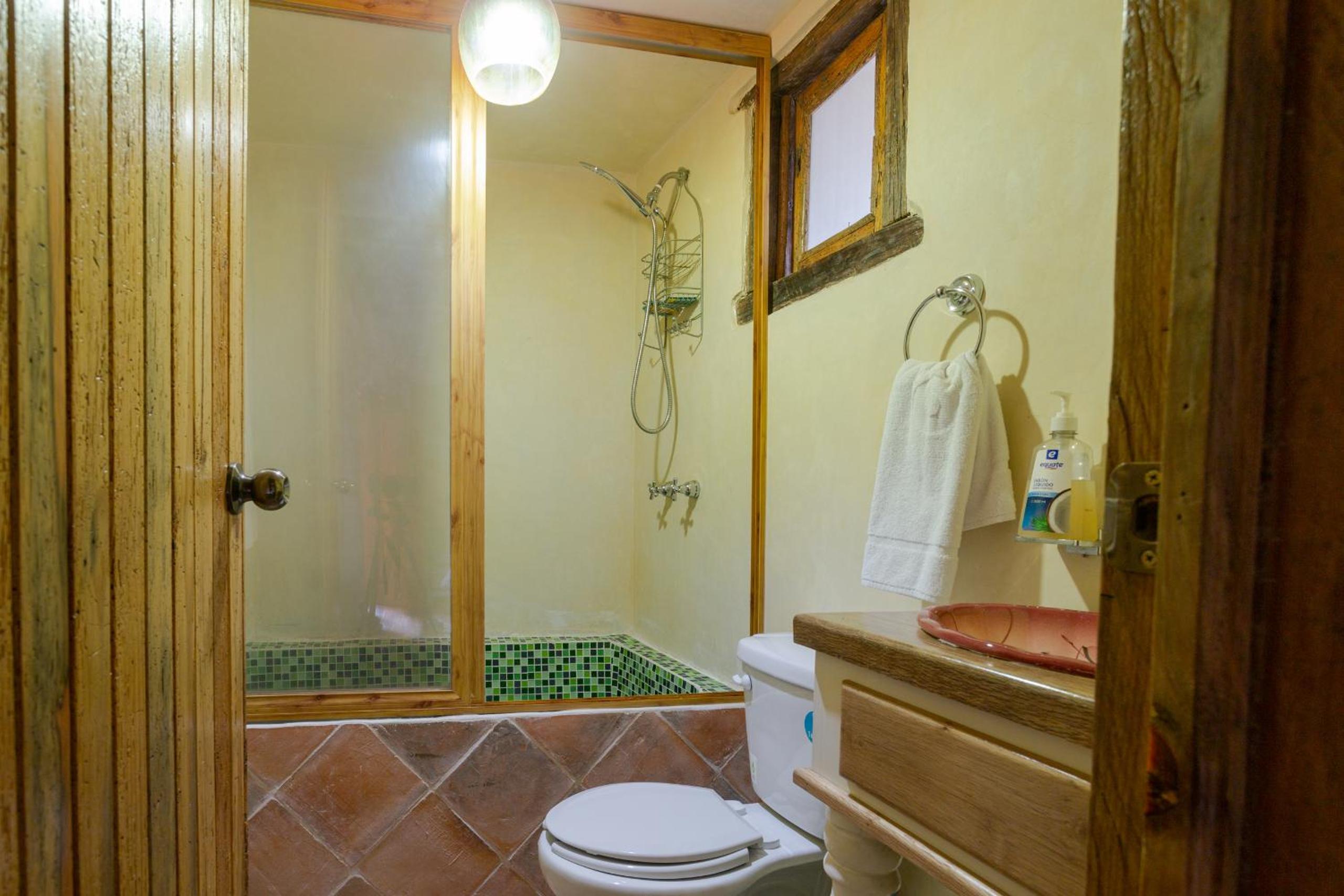 Suite - Photo 4