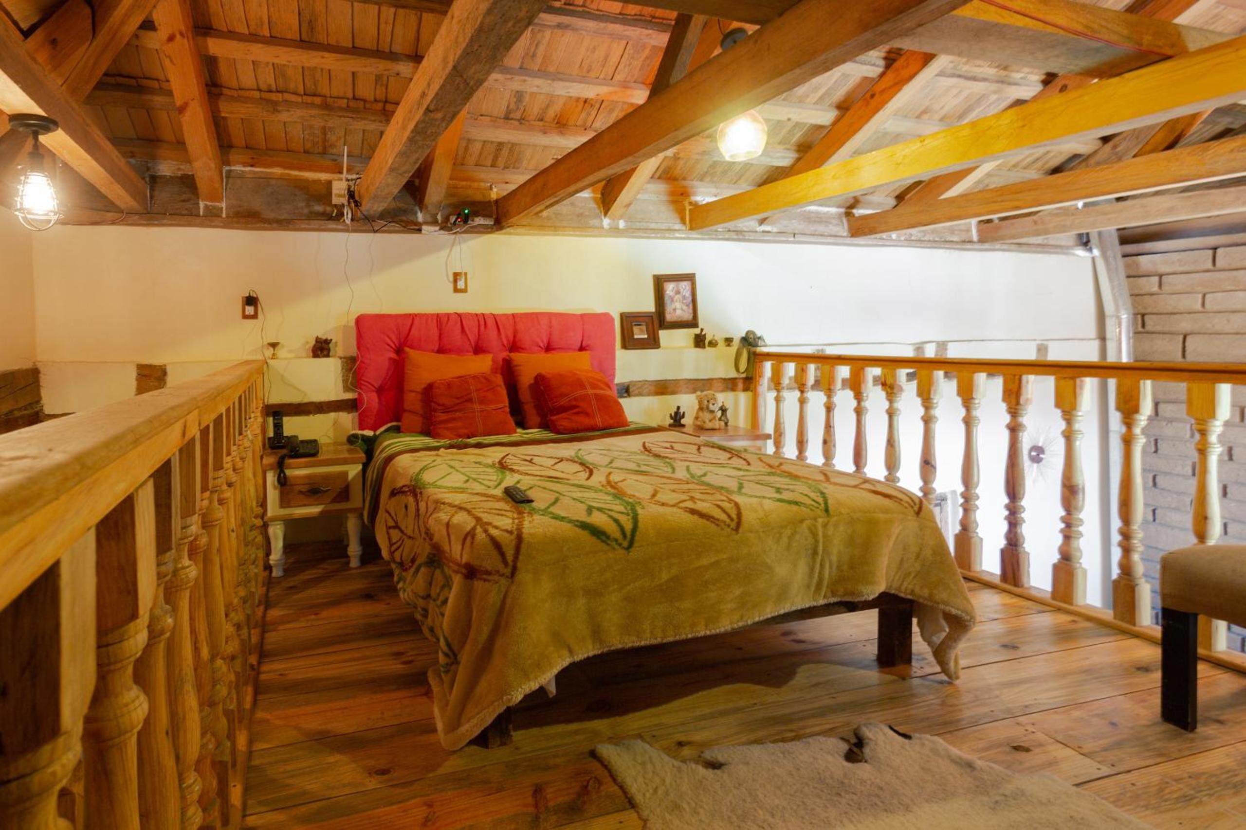 Executive Suite - Photo 1