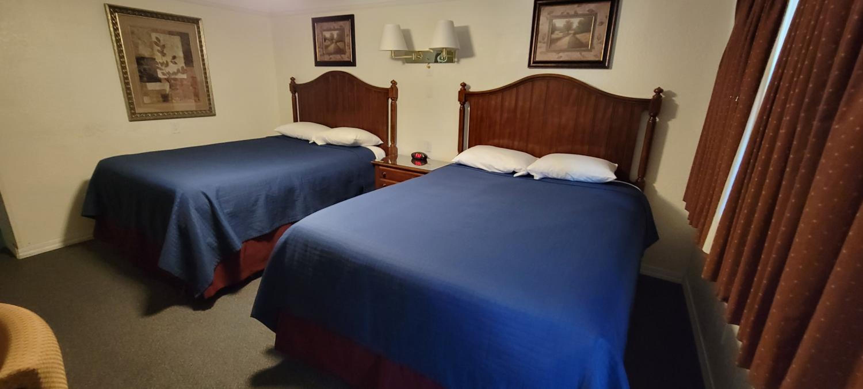 Queen Room with Two Queen Beds