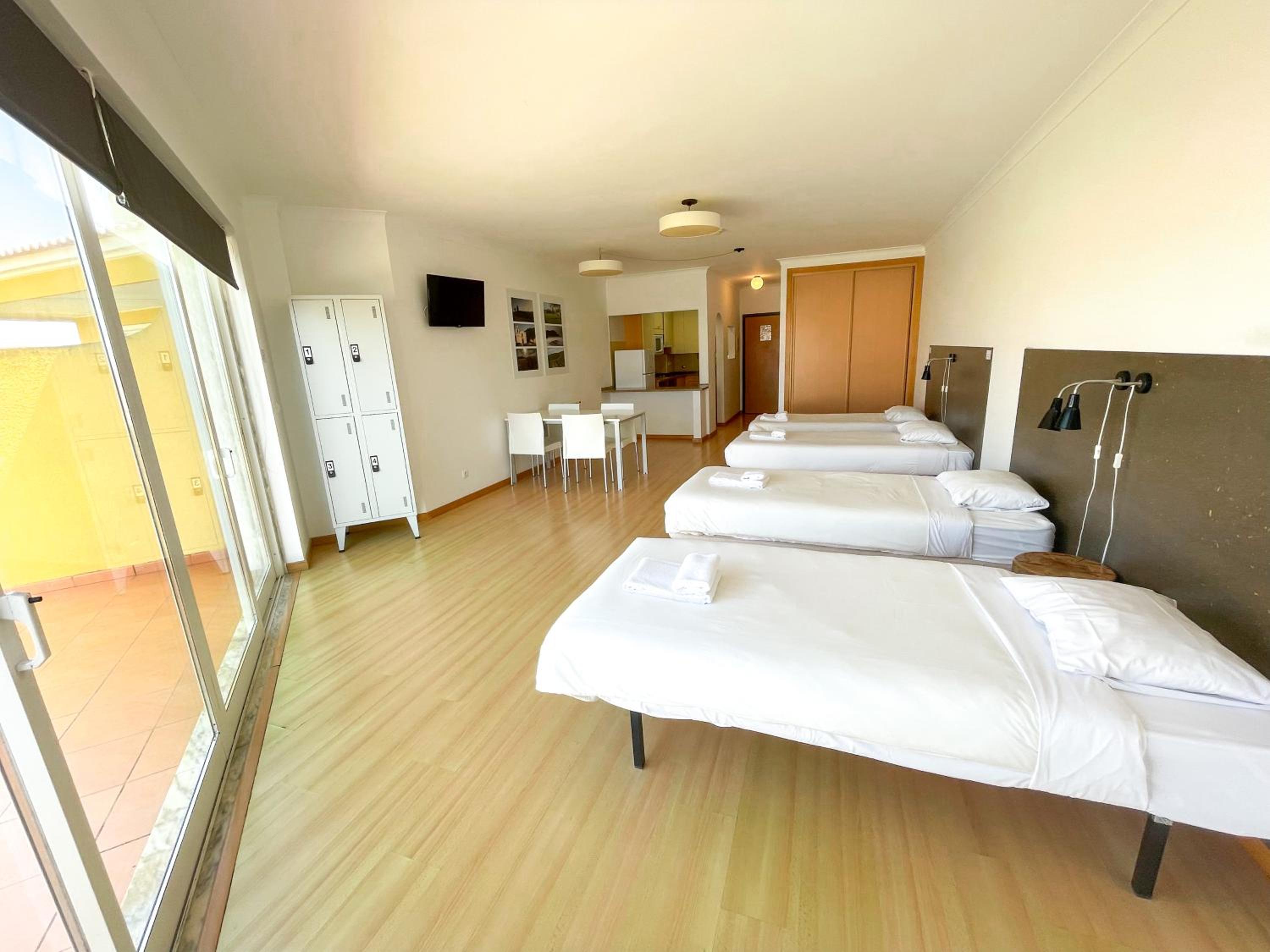 4-Bed Male Dormitory Room  photo 2