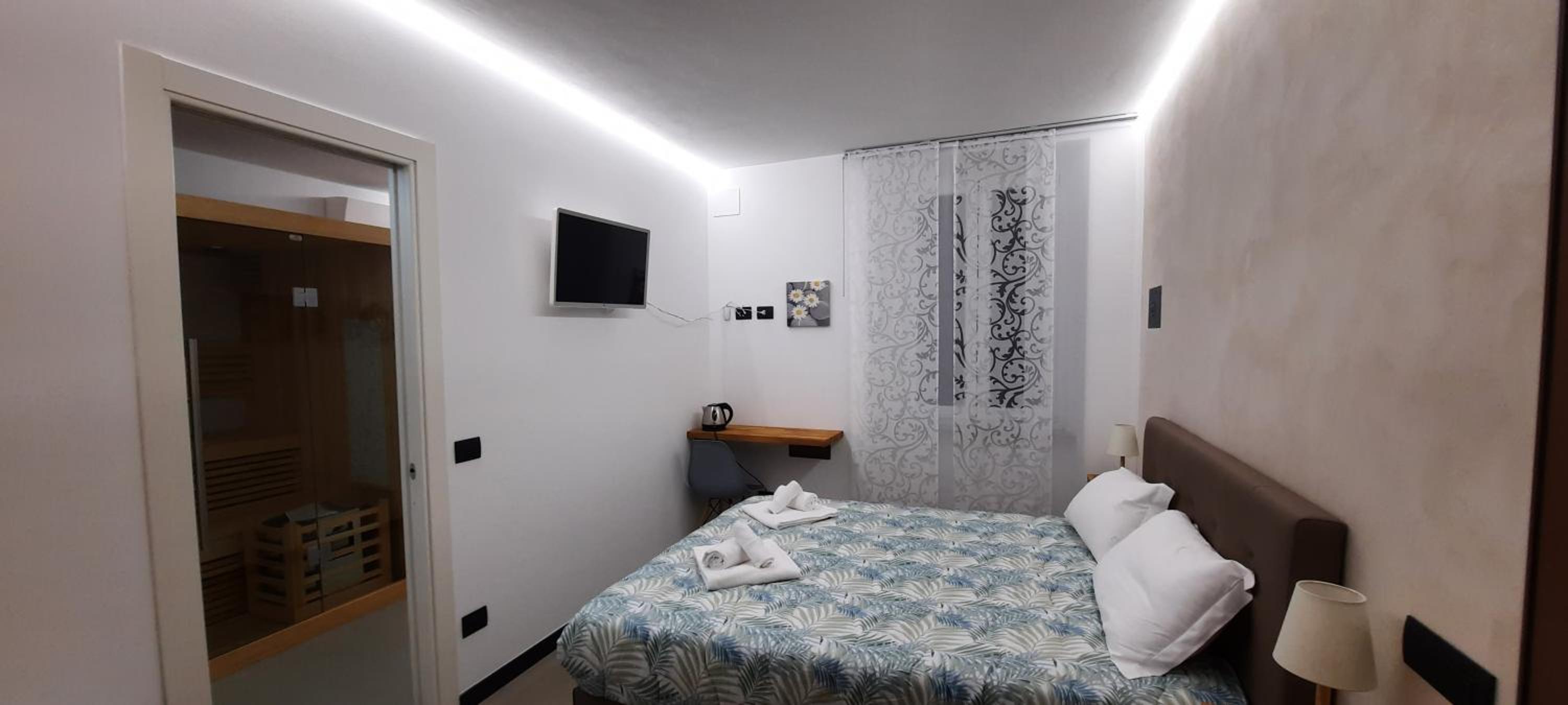 King Room with Spa Bath