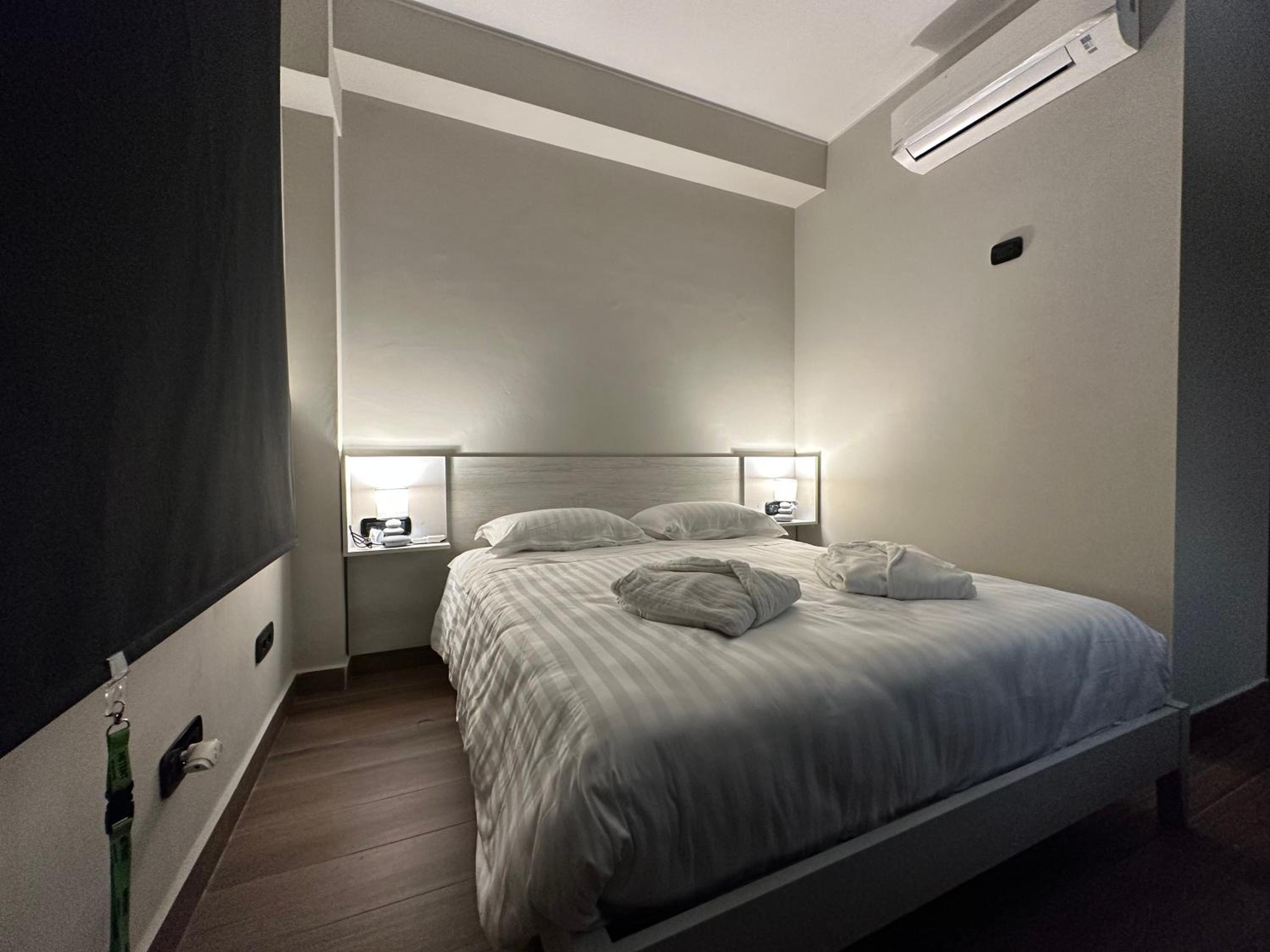Double Room With Private Bathroom photo 1