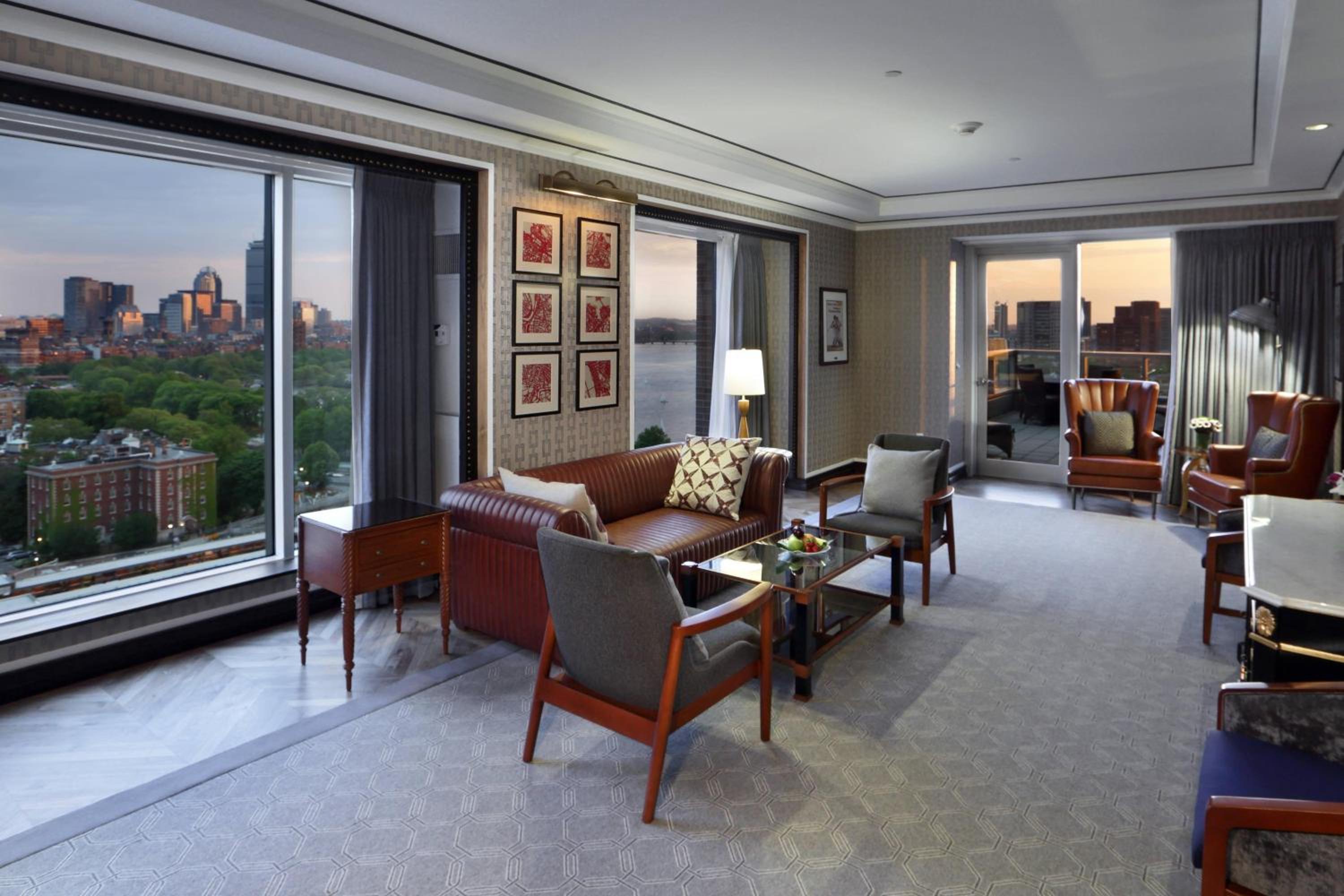 Ebersol, 1 Bedroom Presidential Suite, 1 King, City view