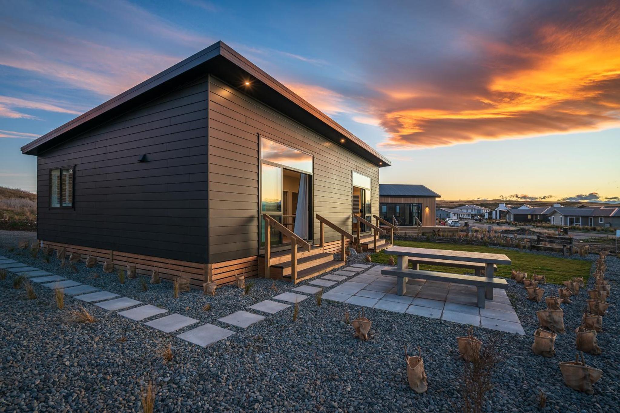 Three-Bedroom House photo 1