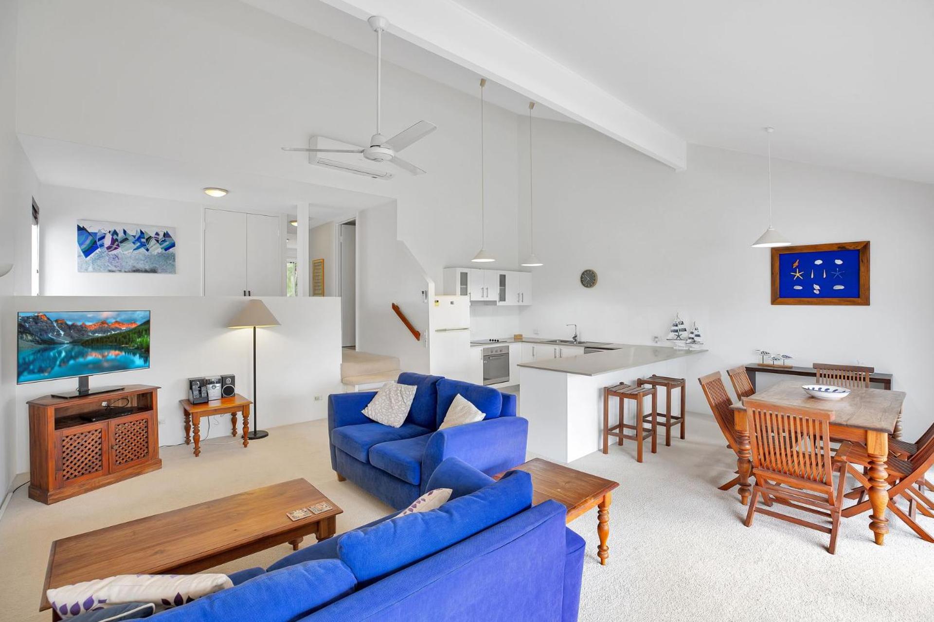 Apartment with Balcony