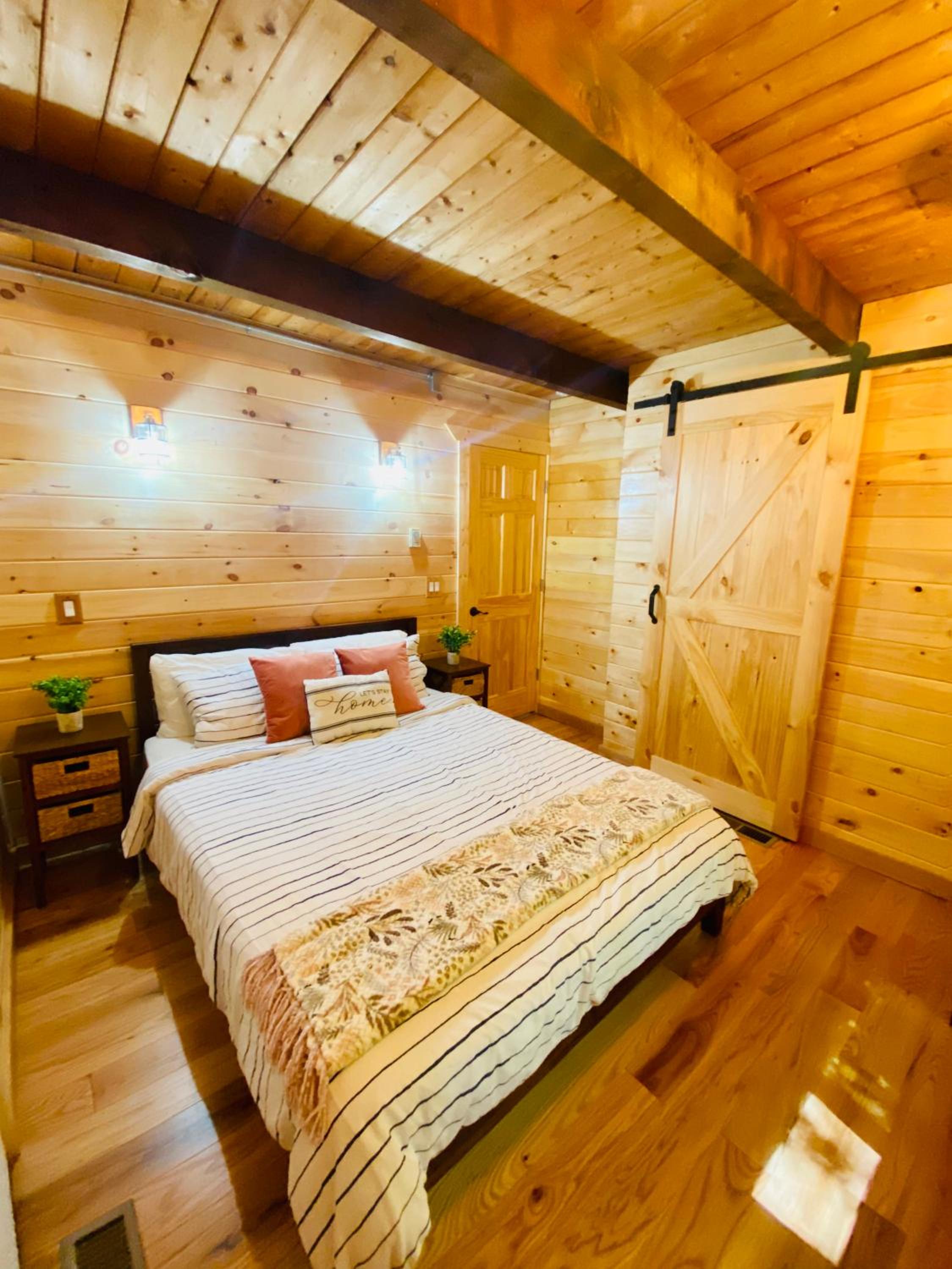 Three-Bedroom House photo 1