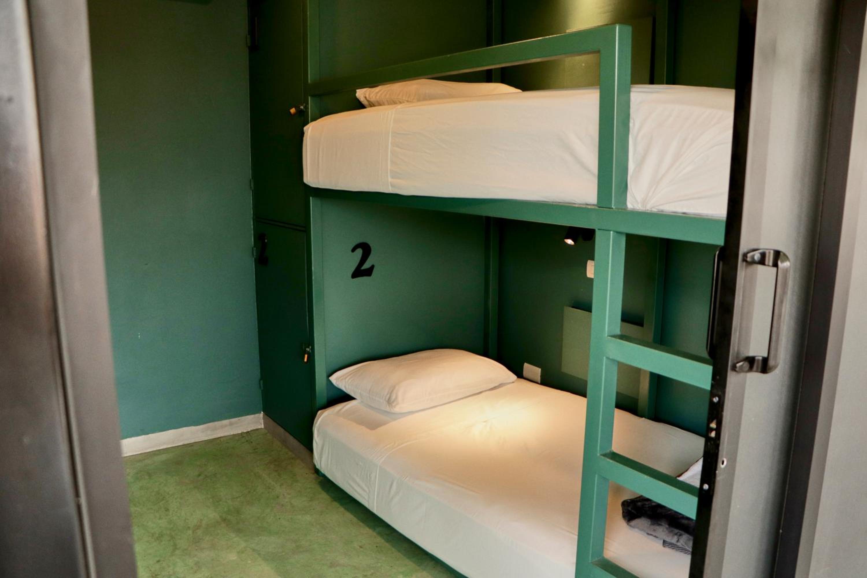 Bunk Bed in Mixed Dormitory Room