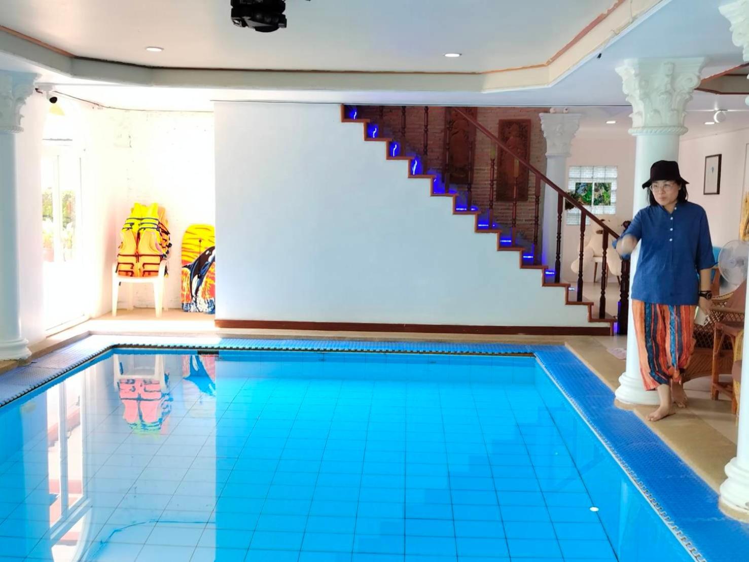Villa with Private Pool - Photo 84