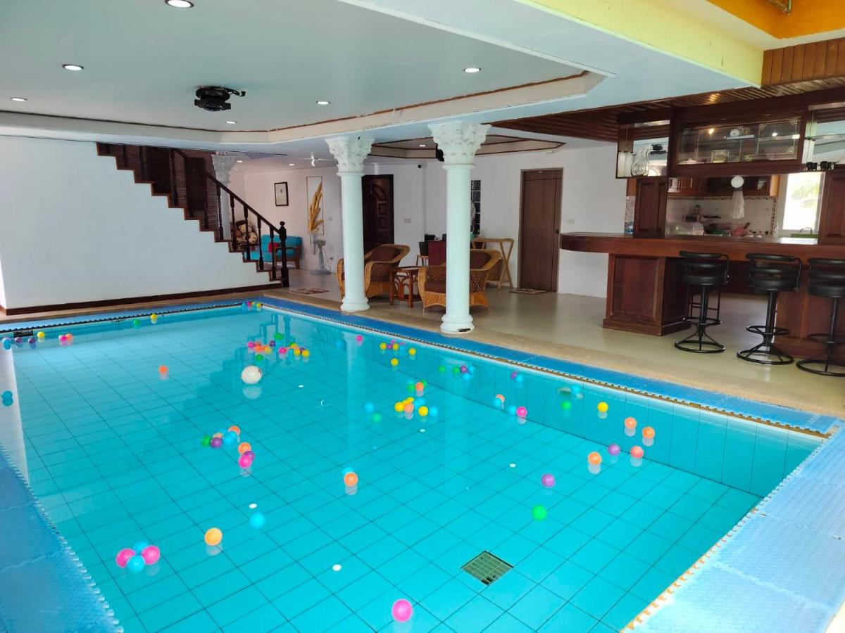 Villa with Private Pool - Photo 101