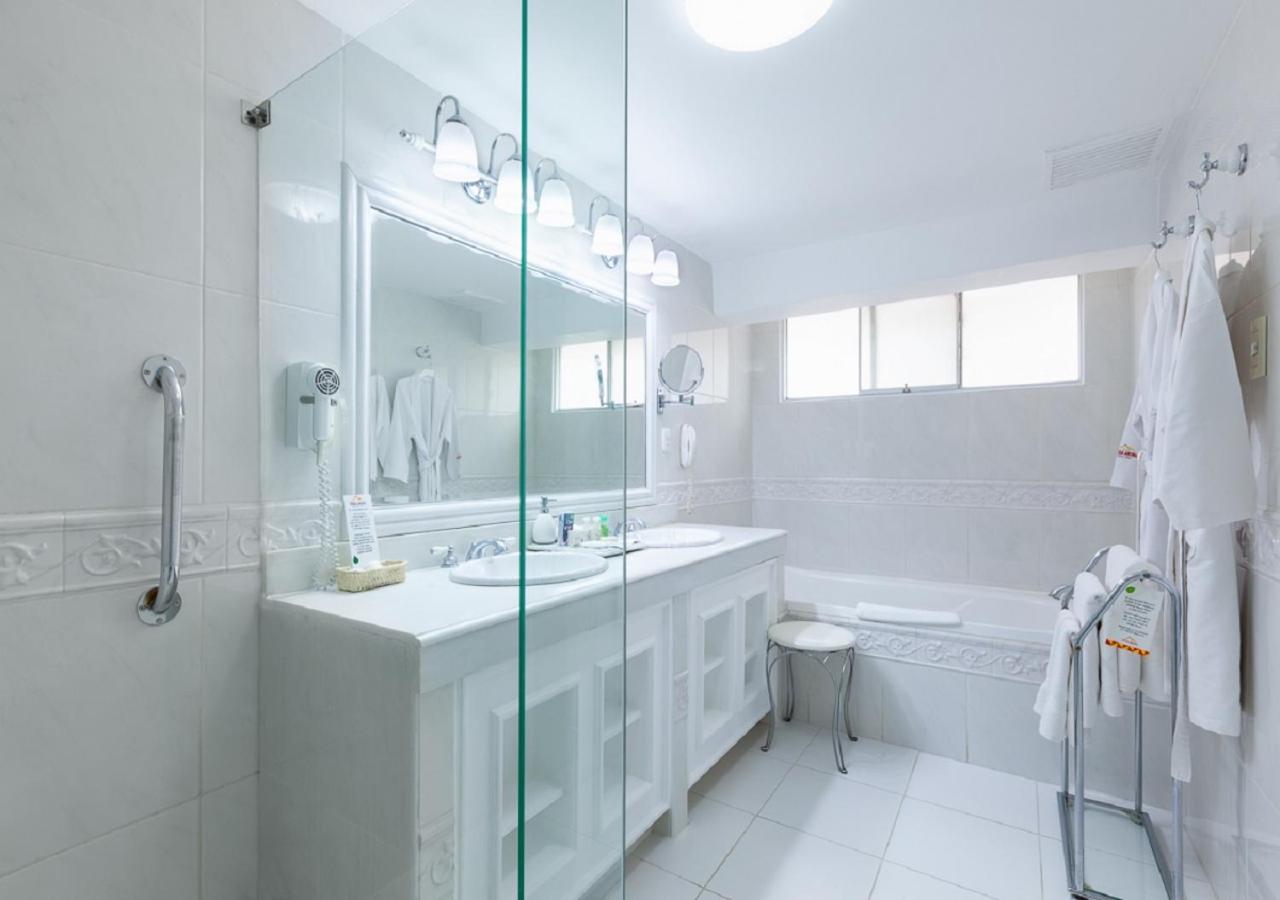 Junior Suite - Photo 2