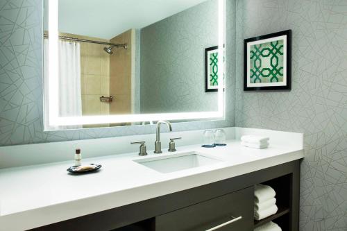Guest Room, 1 King photo 2