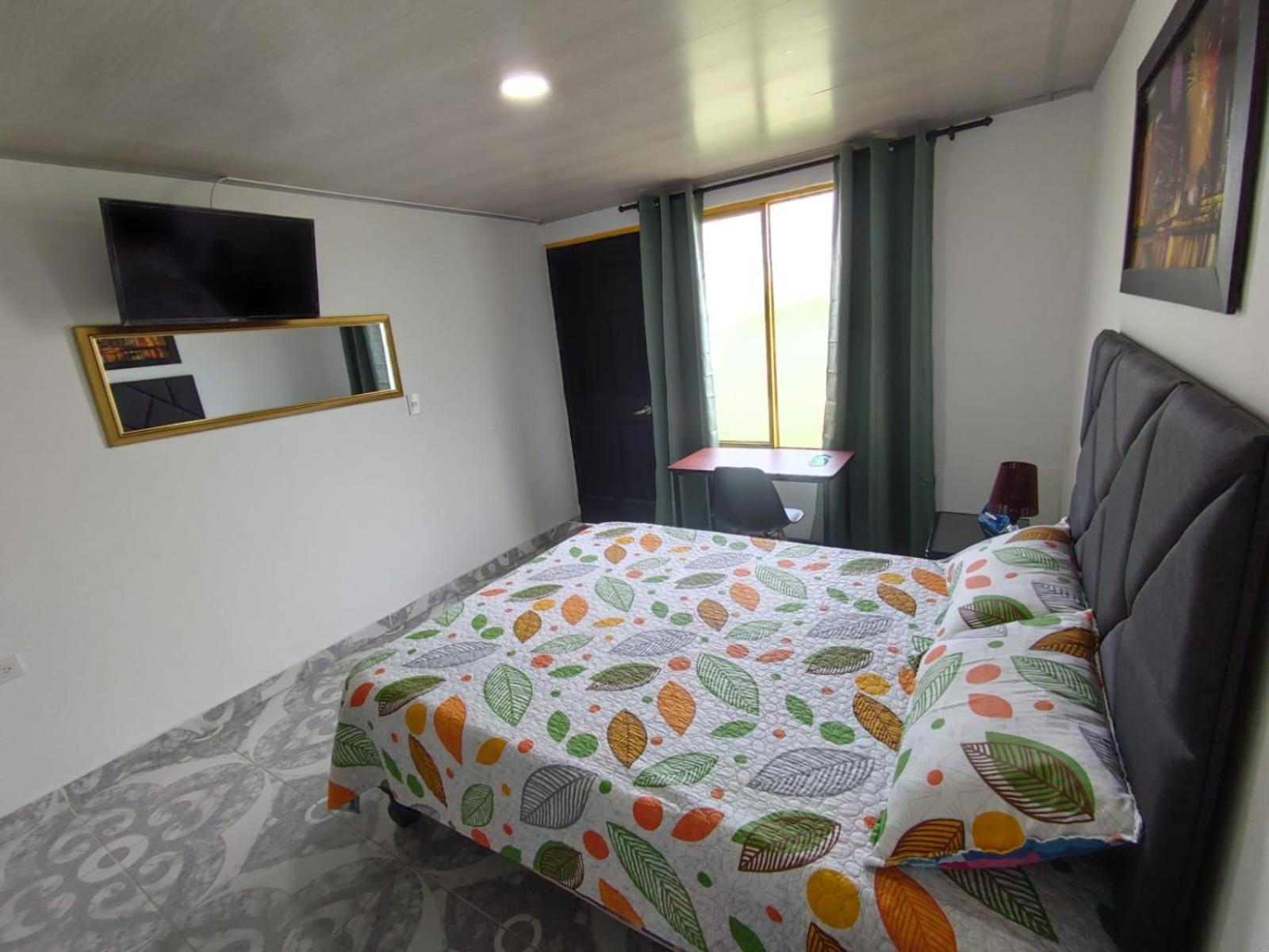 Double Room with Private Bathroom photo 3