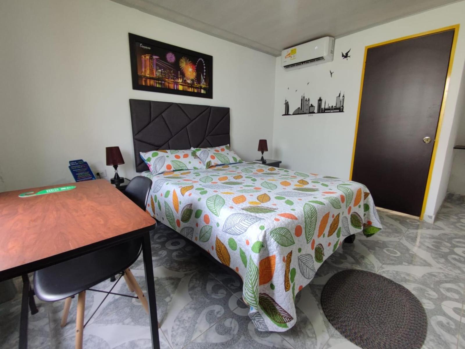 Double Room with Private Bathroom photo 2