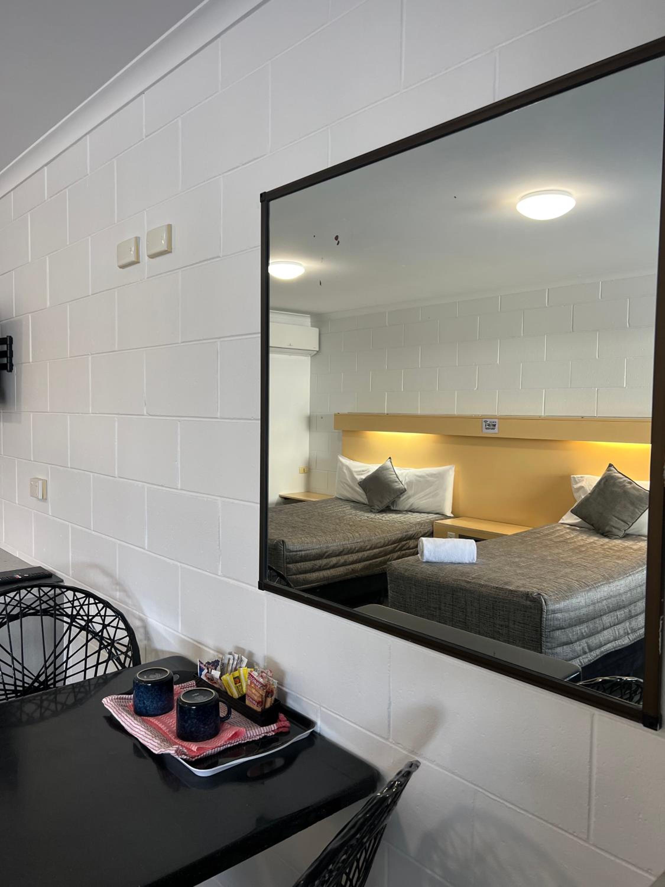 Queen Room photo 1