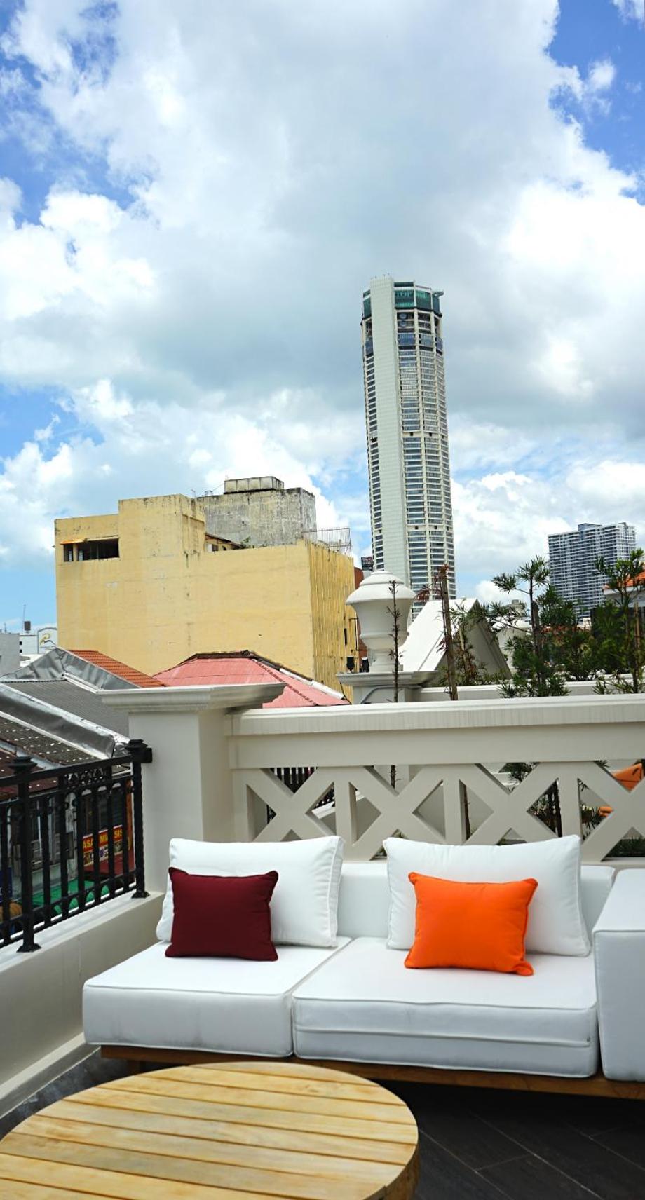 Colonial Suite (2+N) Complimentary Nyonya High-Tea (till 15 June 2026) - Photo 7