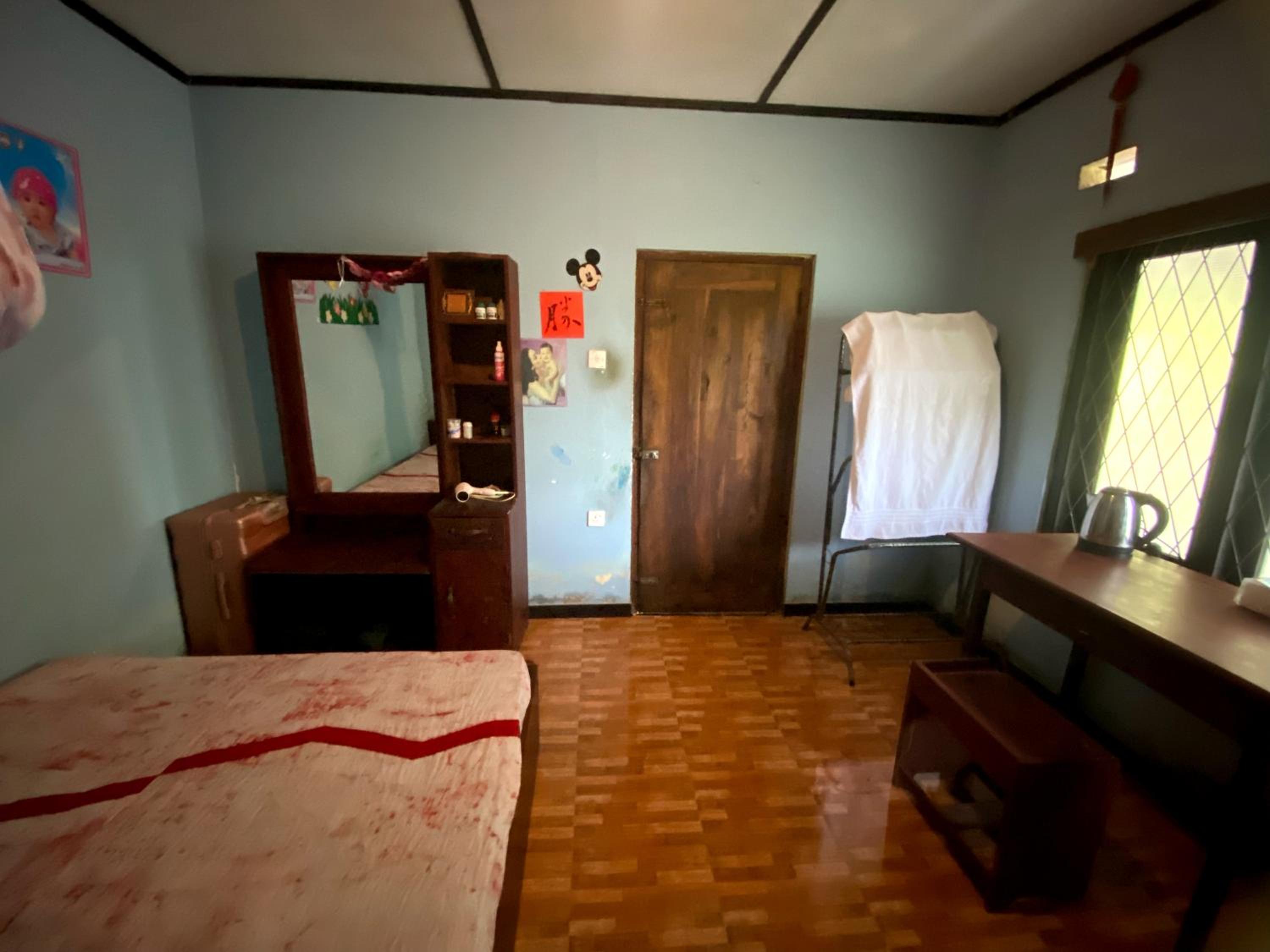 Double Room With Shared Bathroom photo 3