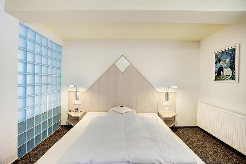 Deluxe Double Room - Photo 1