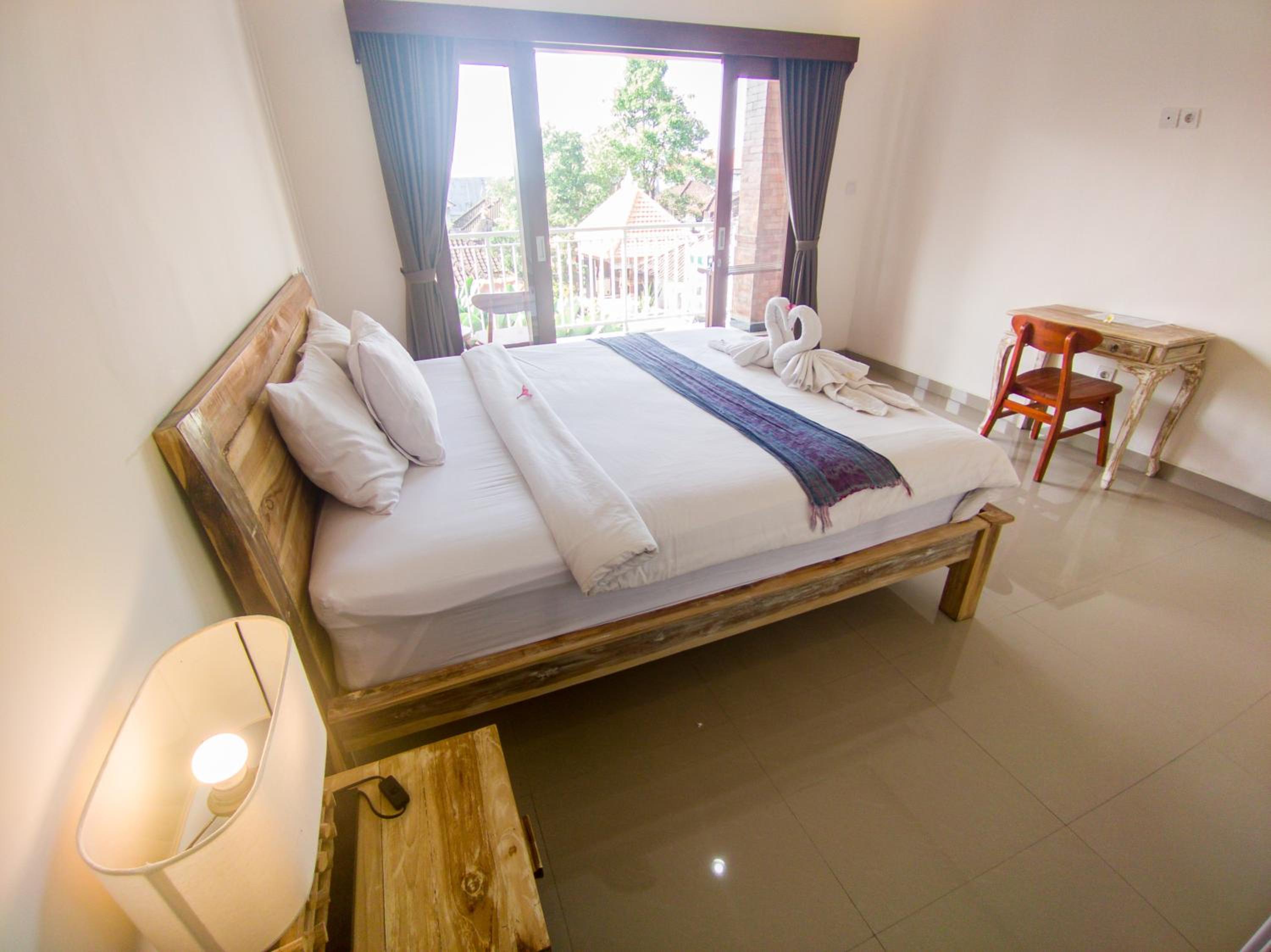 Double Room - Photo 15