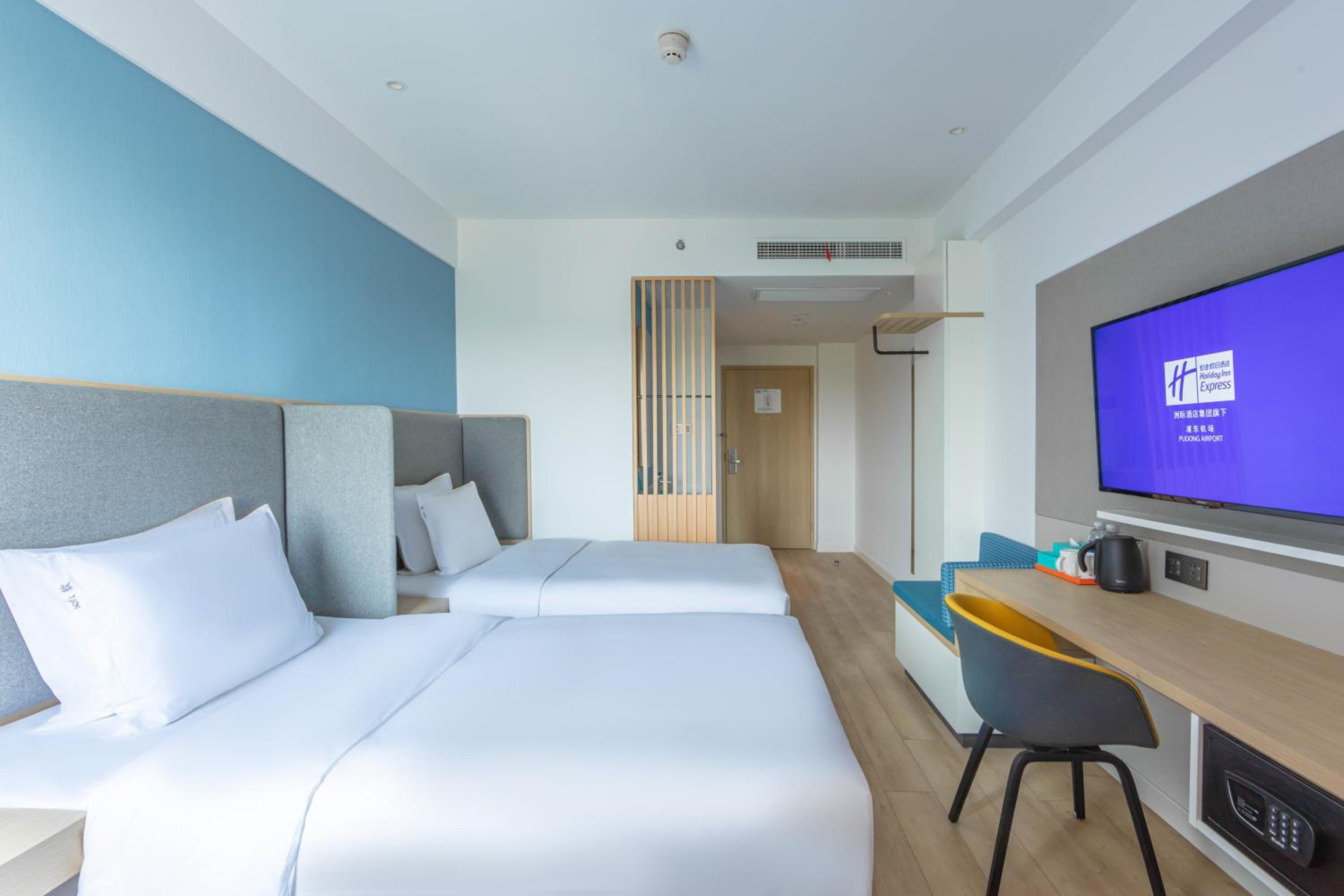 Standard Twin Room photo 1