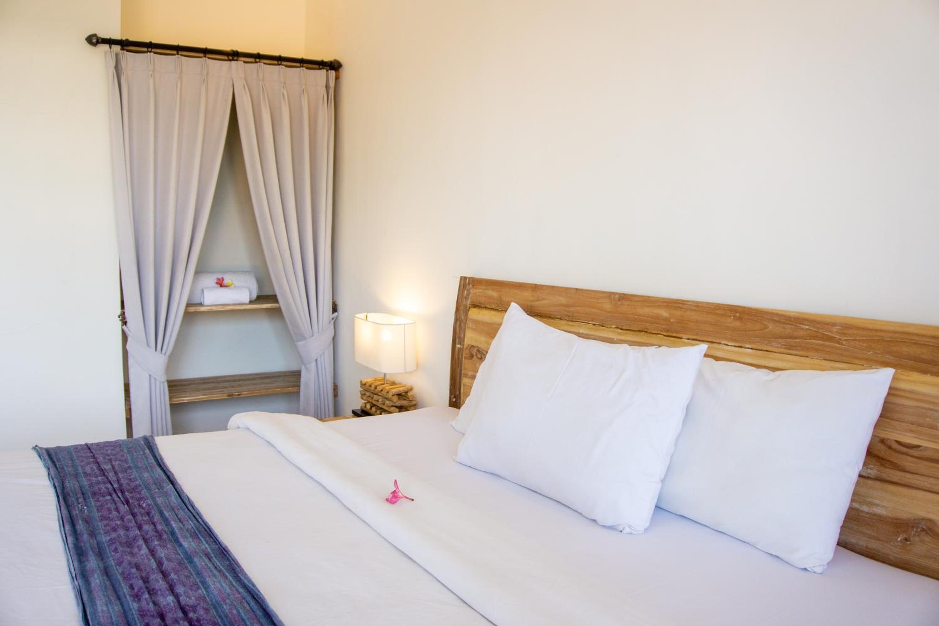 Double Room - Photo 12