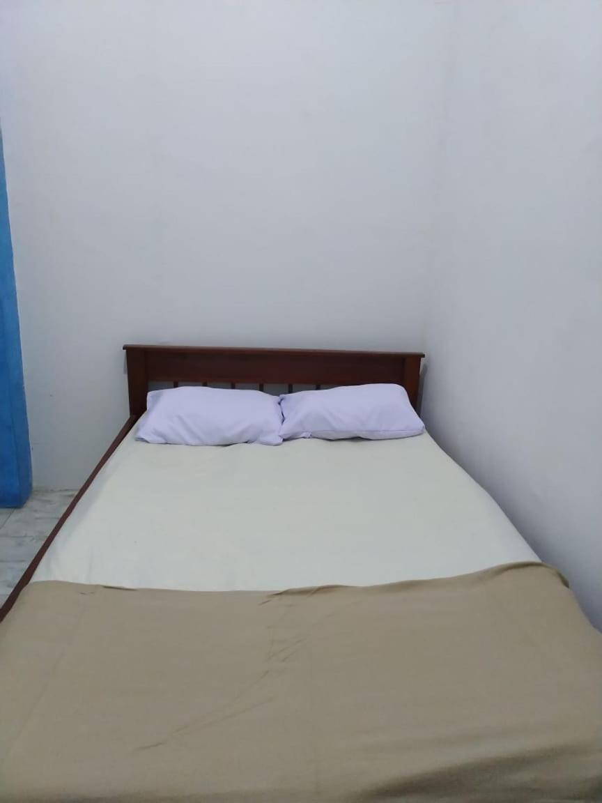 Single Room With Private Bathroom photo 3