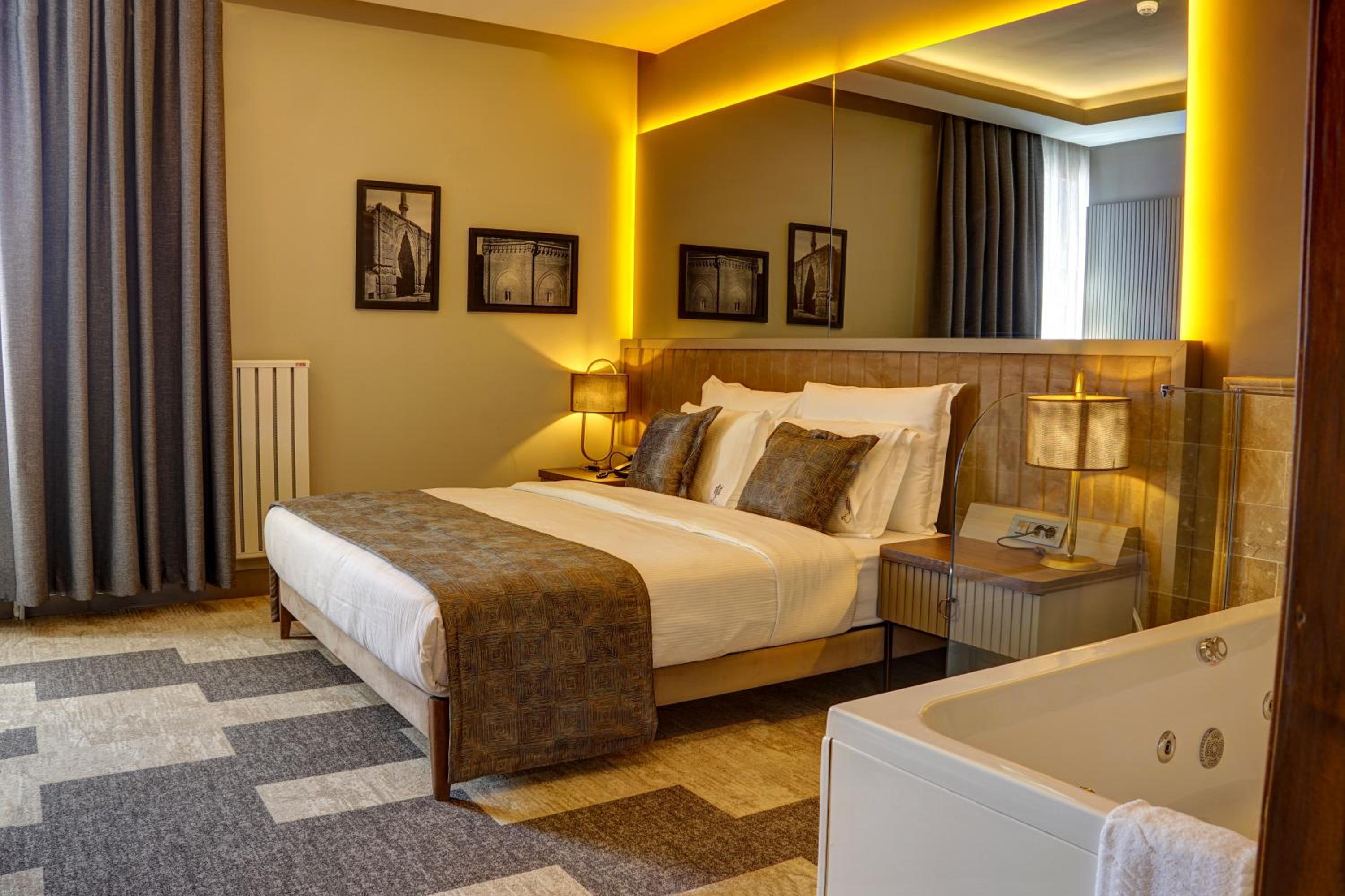 Family Suite - Photo 7