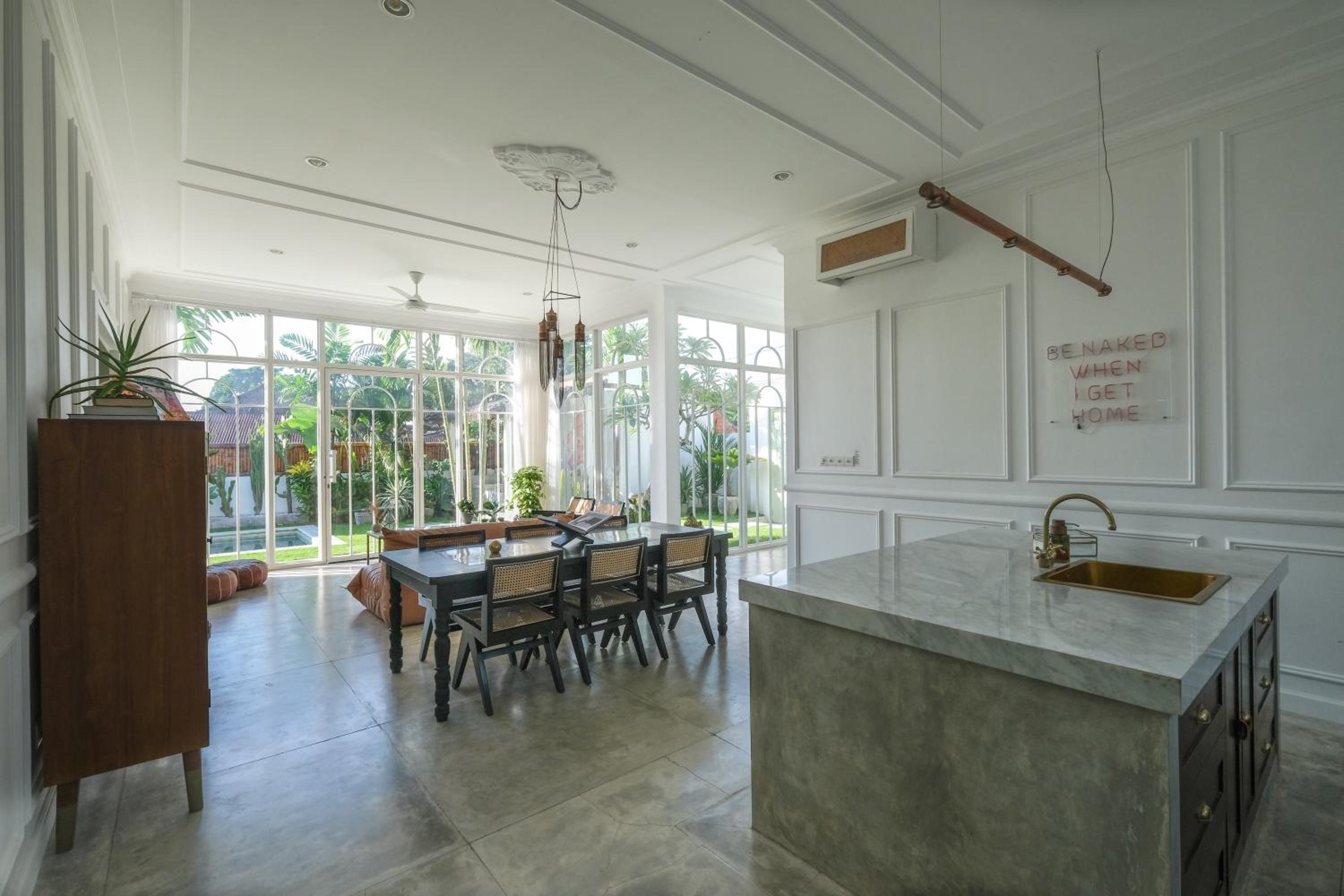 Villa with Private Pool - Photo 16