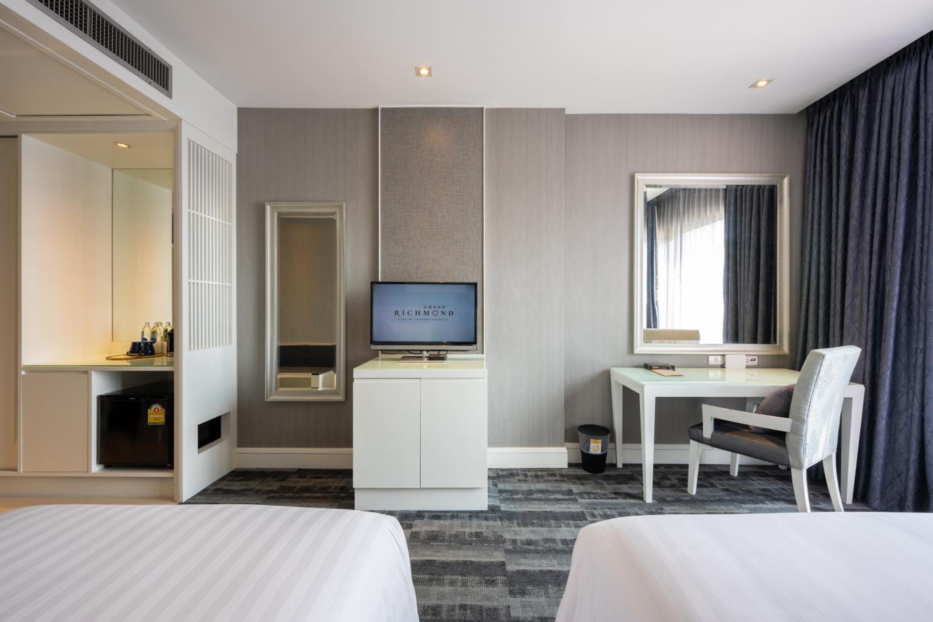 Deluxe Twin Room - Photo 3