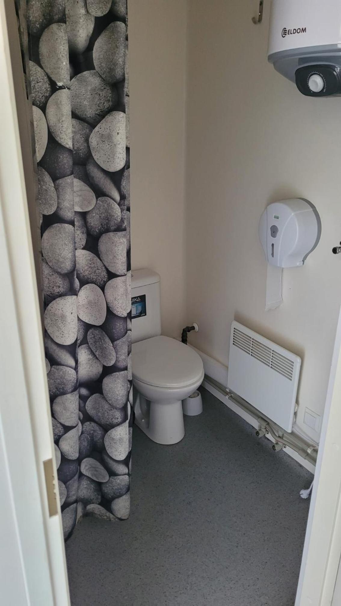 Mobile Home - Photo 5