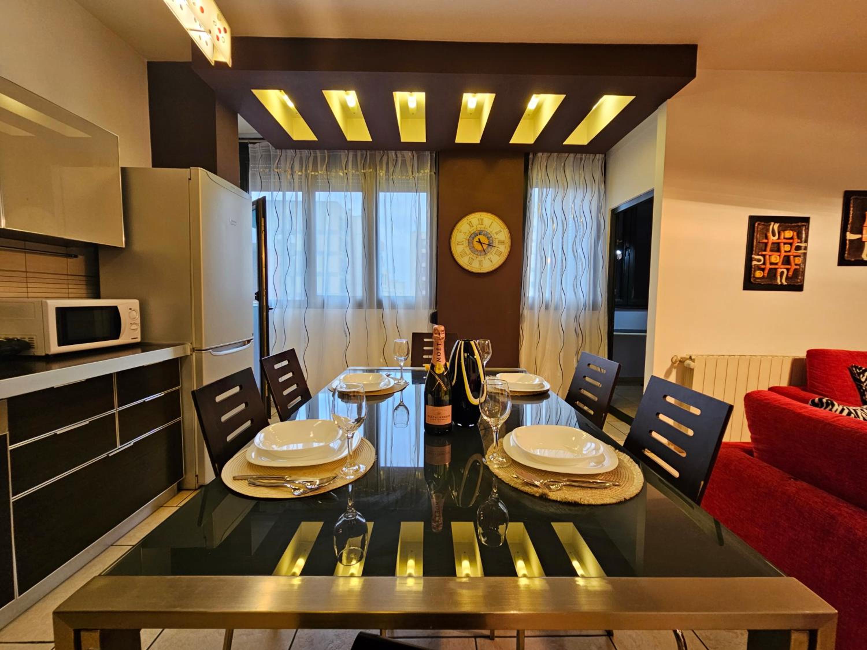 Deluxe Apartment